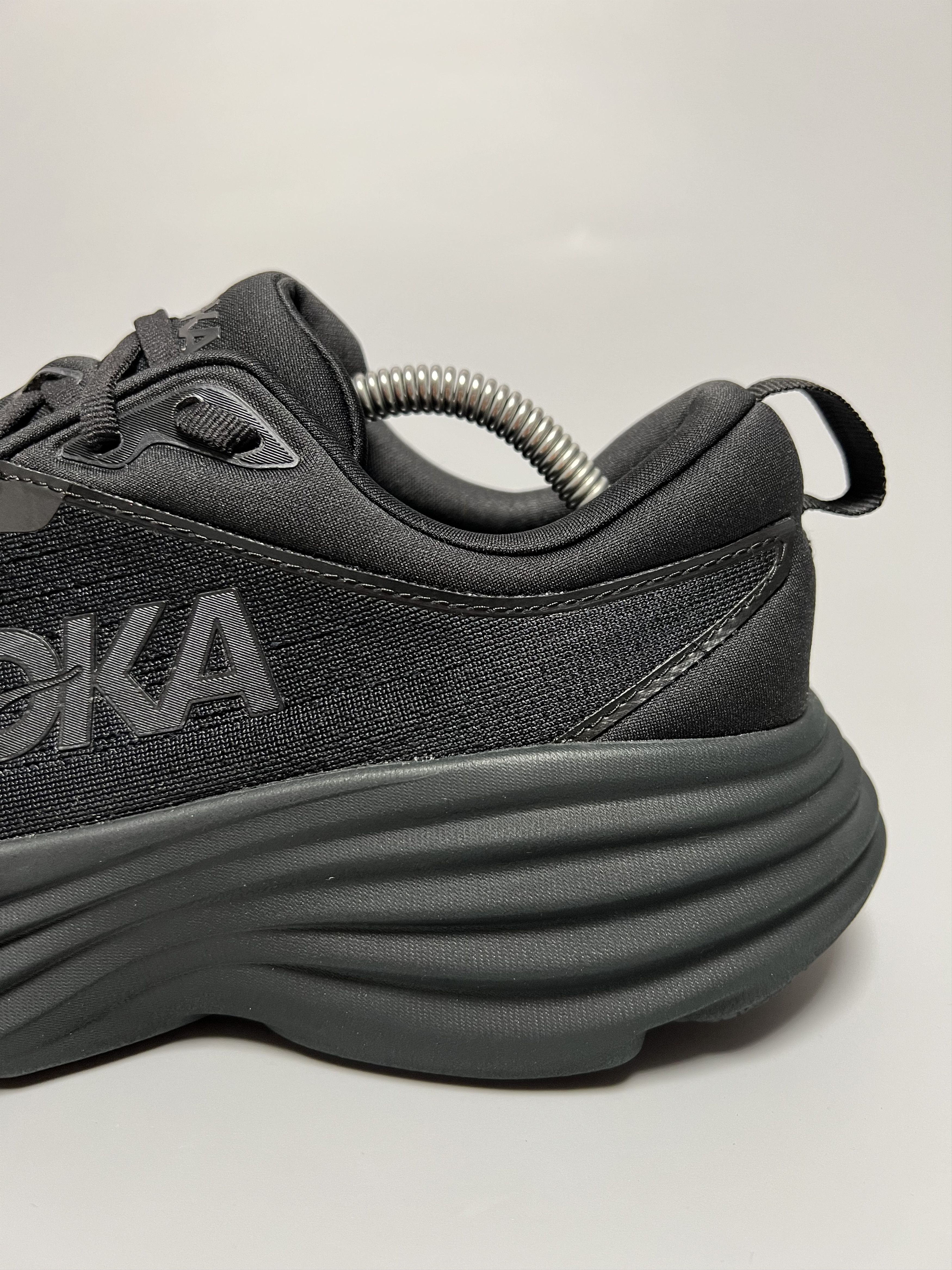 Hoka Hoka One One Bondi 8 Men's Running Shoes Walking Size US 8.5 / EU 41-42 - 9 Thumbnail