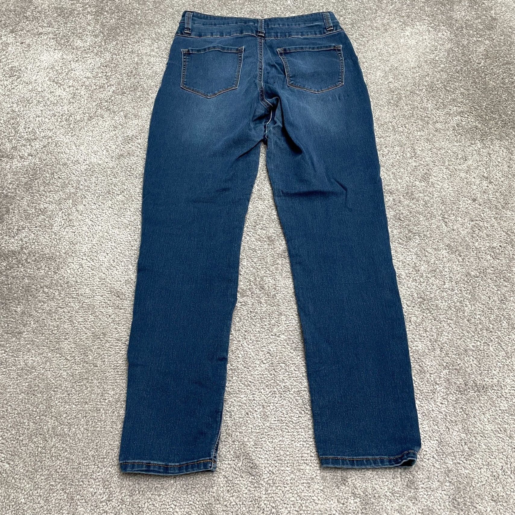 Vintage Tinseltown Jeans Skinny 9 Juniors Blue Dark Wash Stretch High Rise 28x27 City Modern 5-Pocket Mens Womens Girls Boys? Size 30" / US 8 / IT 44 - 2 Thumbnail