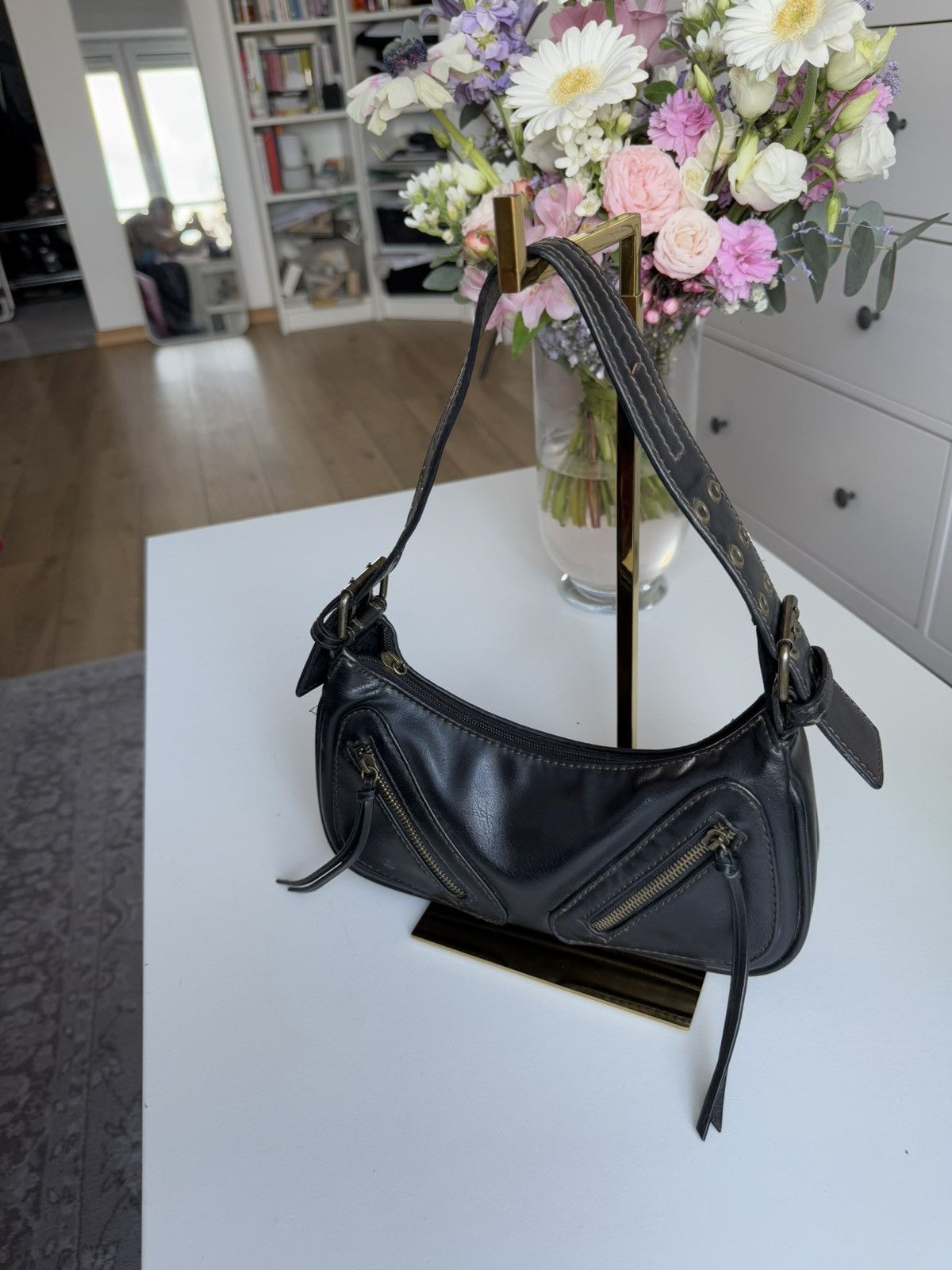 Japanese Brand VIntage y2k leather shoulder hand bag avantgarde opium retro Size ONE SIZE - 5 Thumbnail