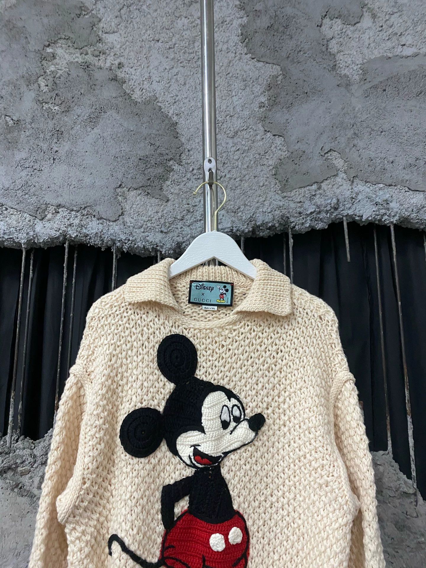 Gucci Gucci Mickey Mouse Sweater XS New Size US XS / EU 42 / 0 - 3 Thumbnail