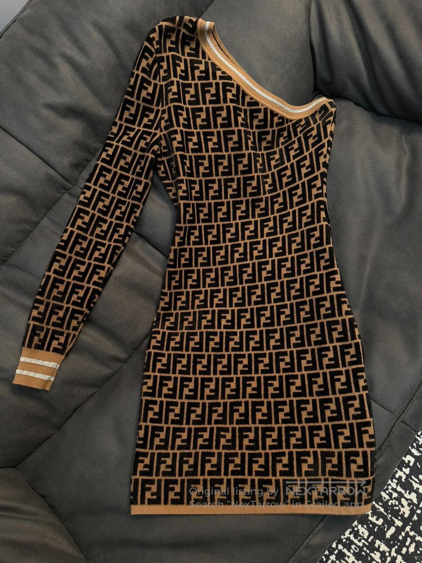 Fendi Fendi Autumn Winter Irregular Flocked Dress. Size M / US 6-8 / IT 42-44 - 2 Thumbnail