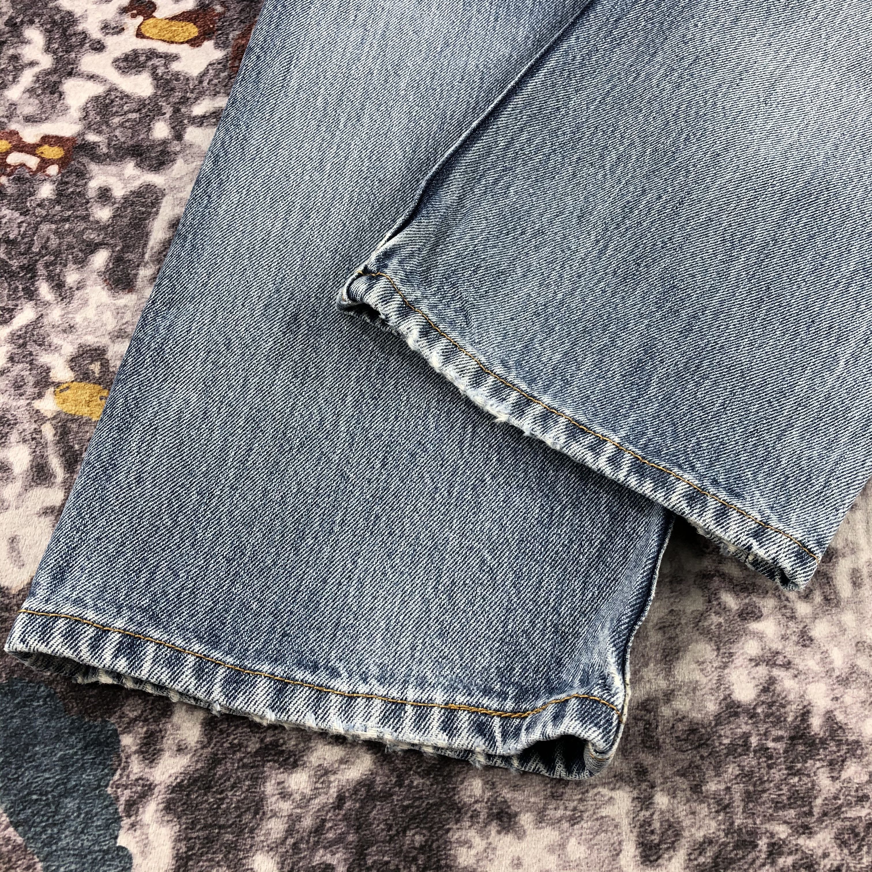 Levi's × Vintage 90s Vintage Light Wash Levis 501 Jeans -JM2260 Size US 31 - 4 Thumbnail