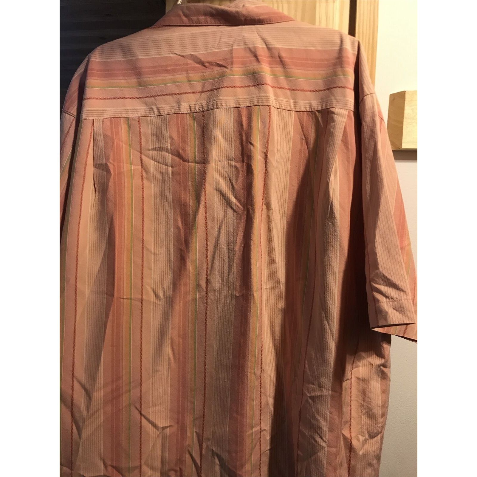Tommy Bahama Tommy Bahama Men L Salmon Striped Silk Button Hawaiian Shirt Size US L / EU 52-54 / 3 - 12 Thumbnail