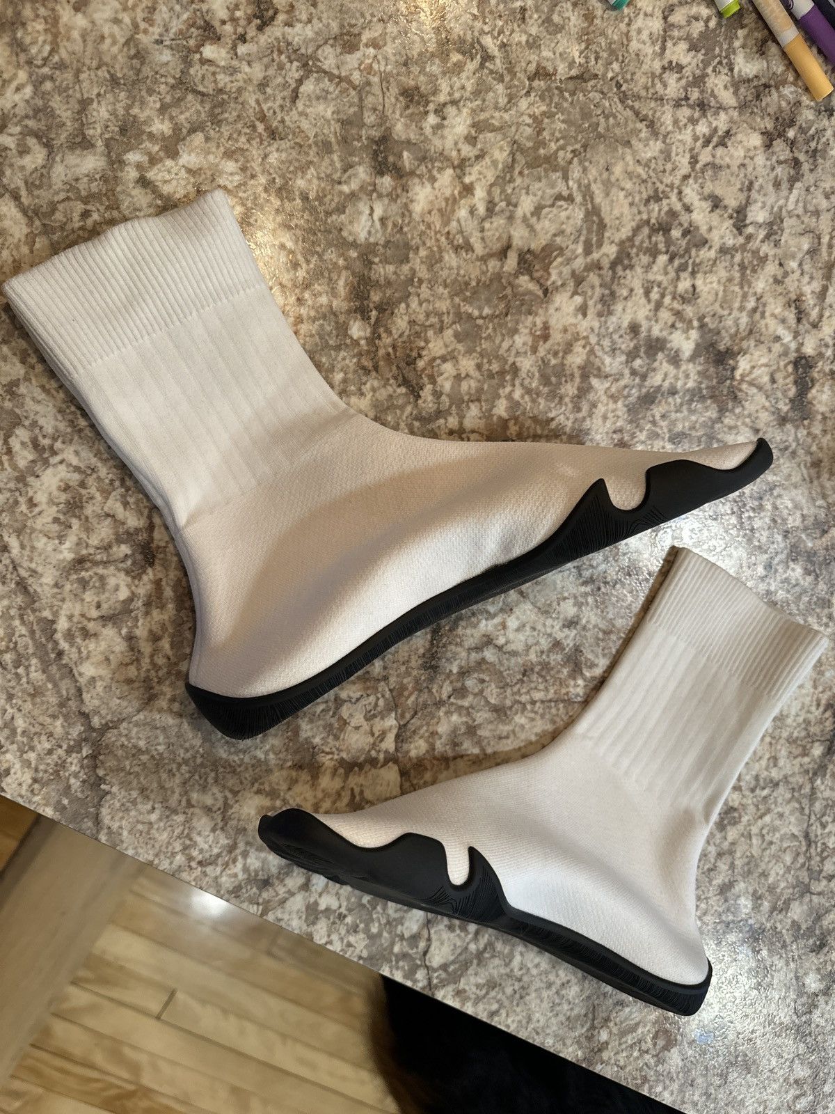 Vetements Vetements Karate (OG) Size US 9 / EU 42 - 2 Thumbnail
