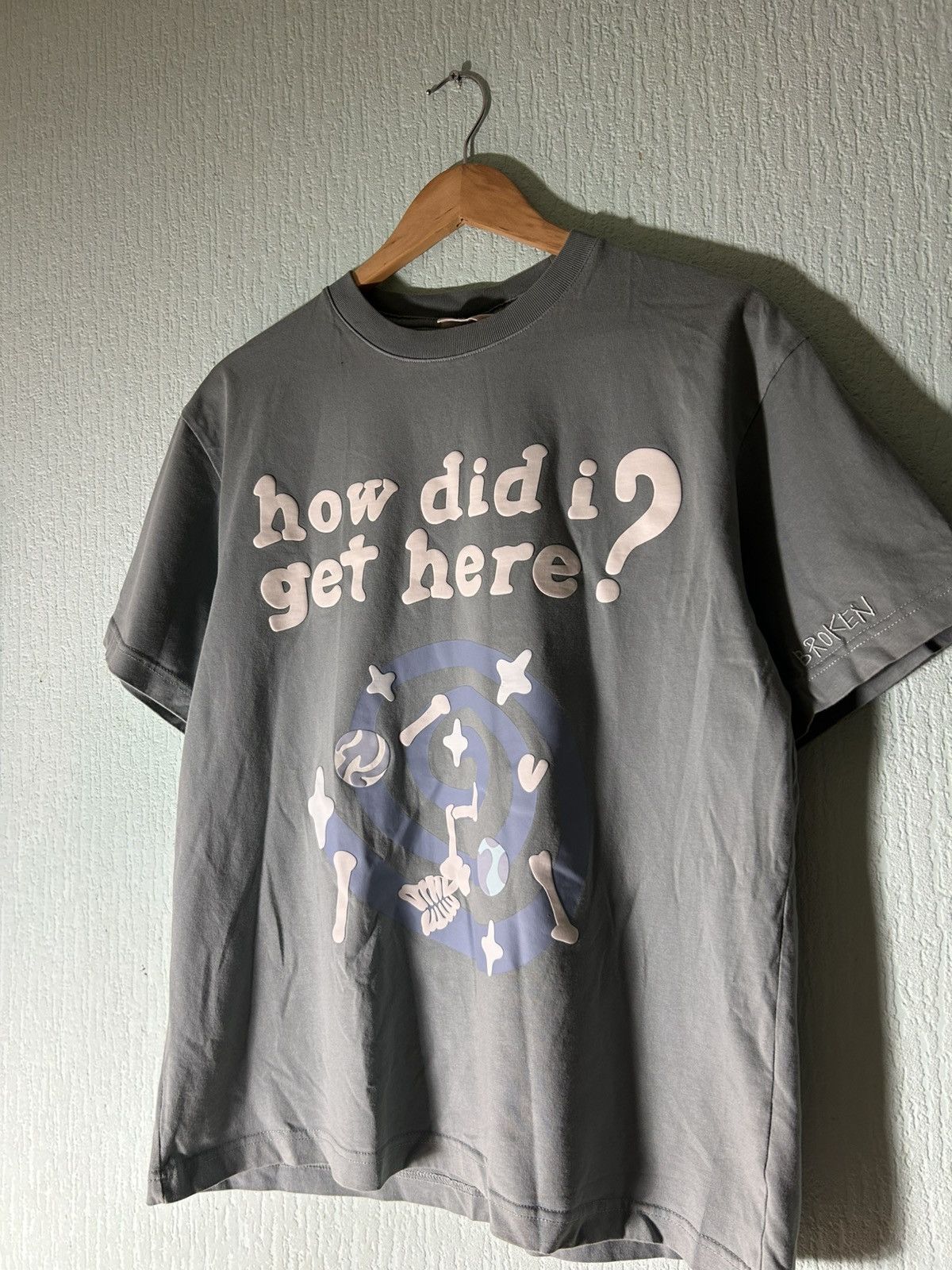 Broken Planet Broken Planet “how did i get here?” T-shirt Size US M / EU 48-50 / 2 - 3 Thumbnail