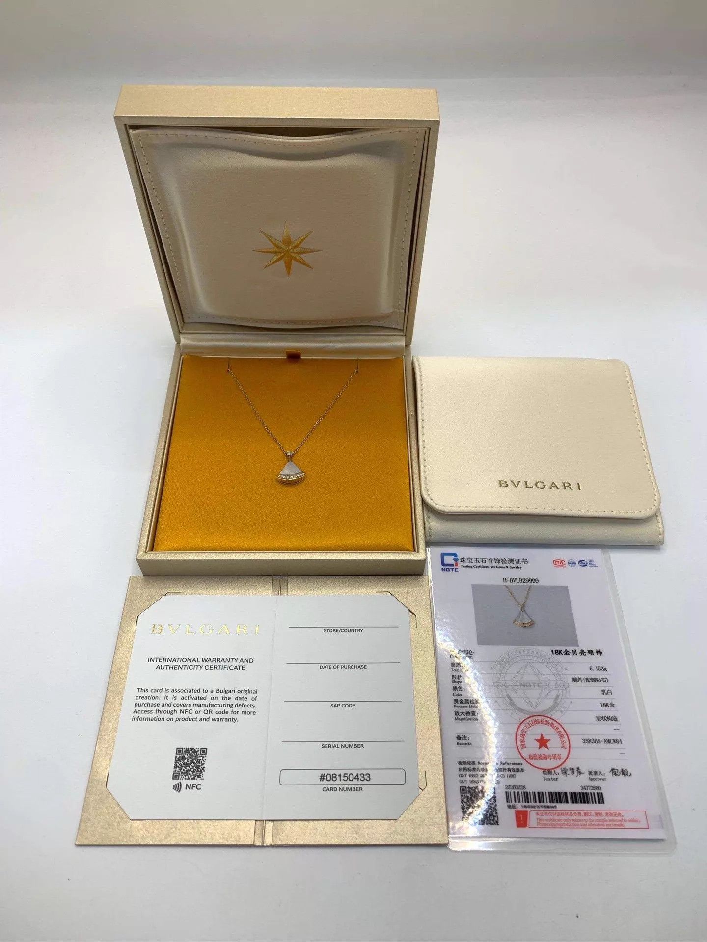 Bvlgari BVLGARI Rose Gold White MOP Diamond Fan Necklace Size ONE SIZE - 5 Thumbnail