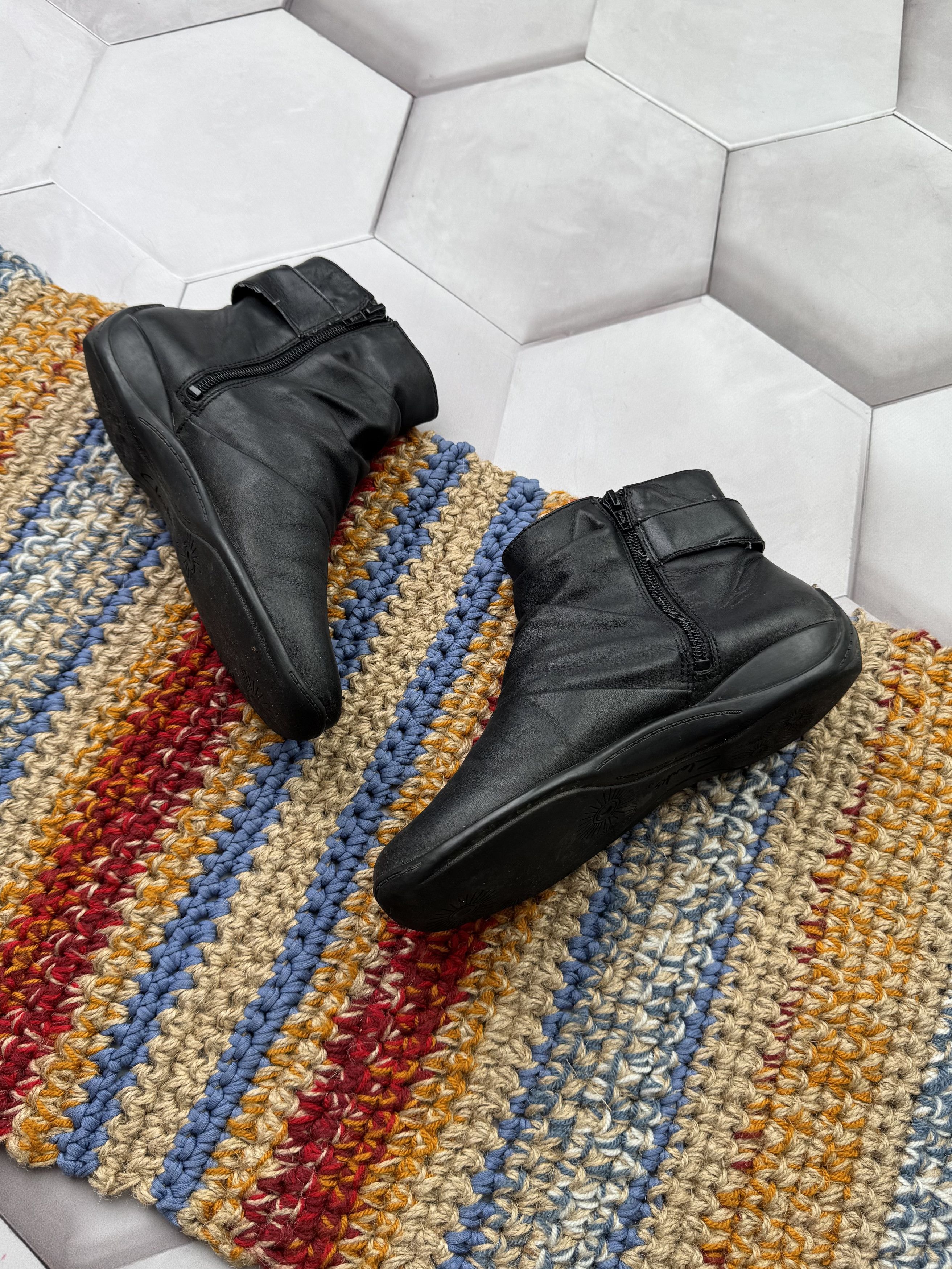 Hysteric Glamour Vintage Leather Boots With Straps Size US 7 / IT 37 - 4 Thumbnail