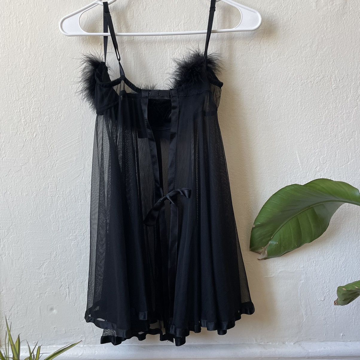 Victoria's Secret rare 90s Victoria’s Secret black marabou fur babydoll top Size ONE SIZE - 6 Thumbnail