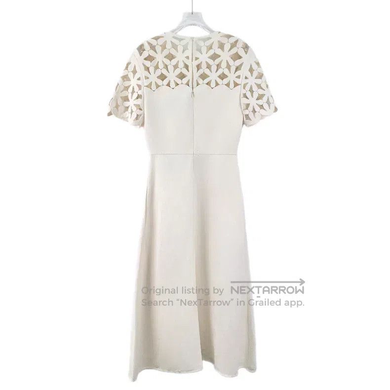 Valentino Valentino White floral cut-out crew neck dress Size XS / US 0-2 / IT 36-38 - 2 Thumbnail