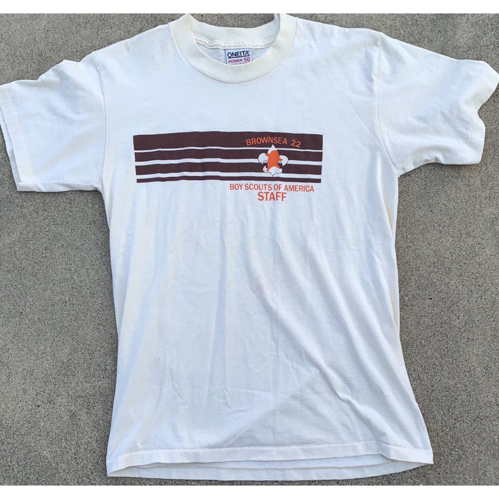 Vintage VINTAGE BROWNSEA 22 Boy Scouts of America Staff t-shirt L Men's Ivory Graphic Tee Short Sleeve 50/50 Made in USA Size US L / EU 52-54 / 3 - 7 Thumbnail