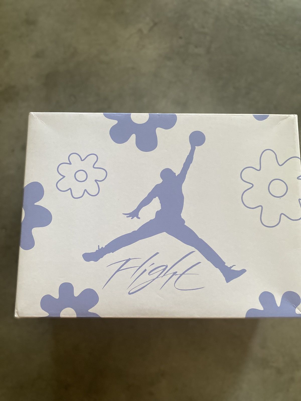 Jordan Brand 8W Jordan 4 Forget Me Not Size US 8 / EU 41 - 3 Thumbnail