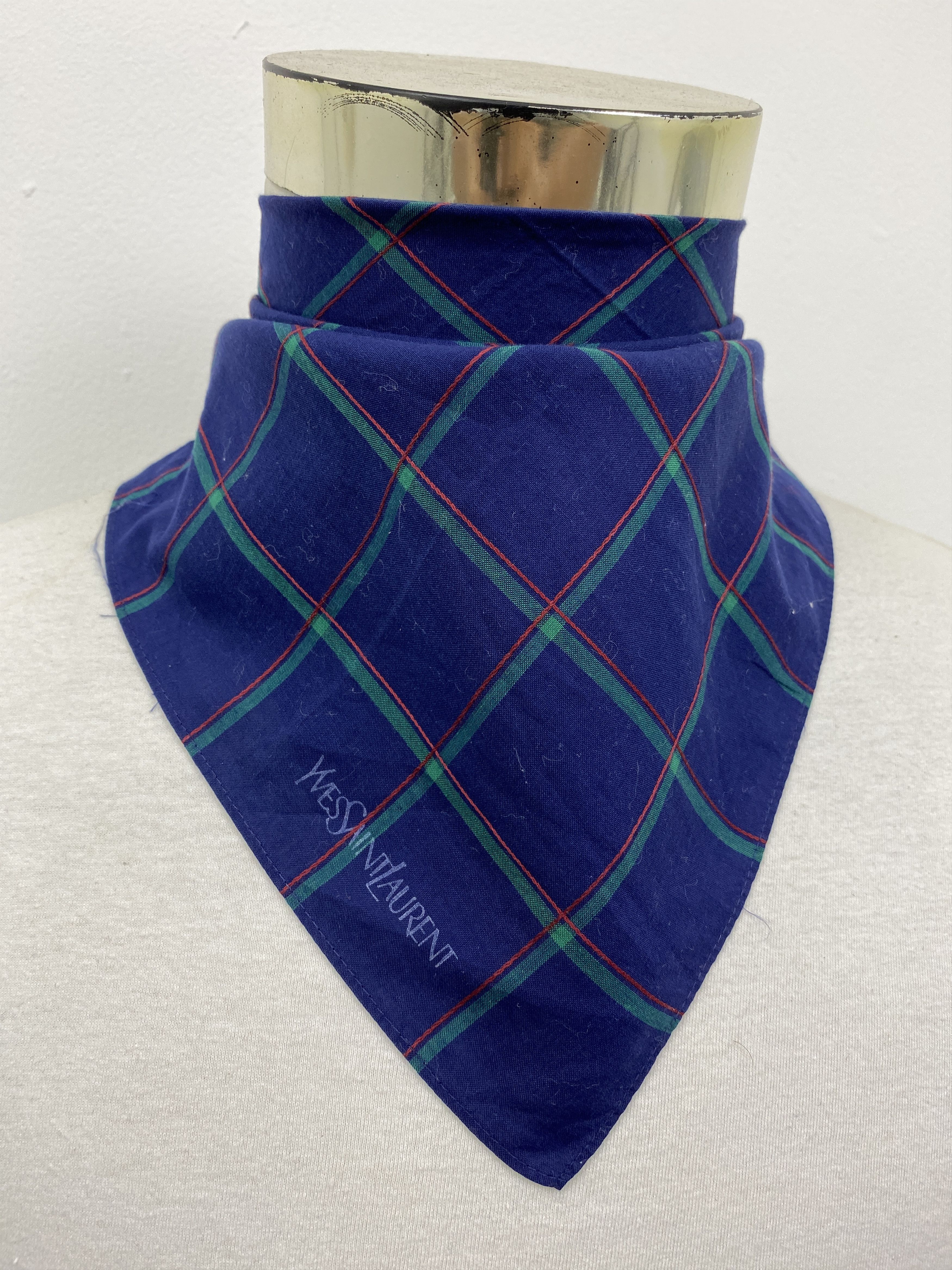 Yves Saint Laurent Yves Saint Laurent Handkerchief / Neckerchief HKC0569 Size ONE SIZE - 1 Thumbnail