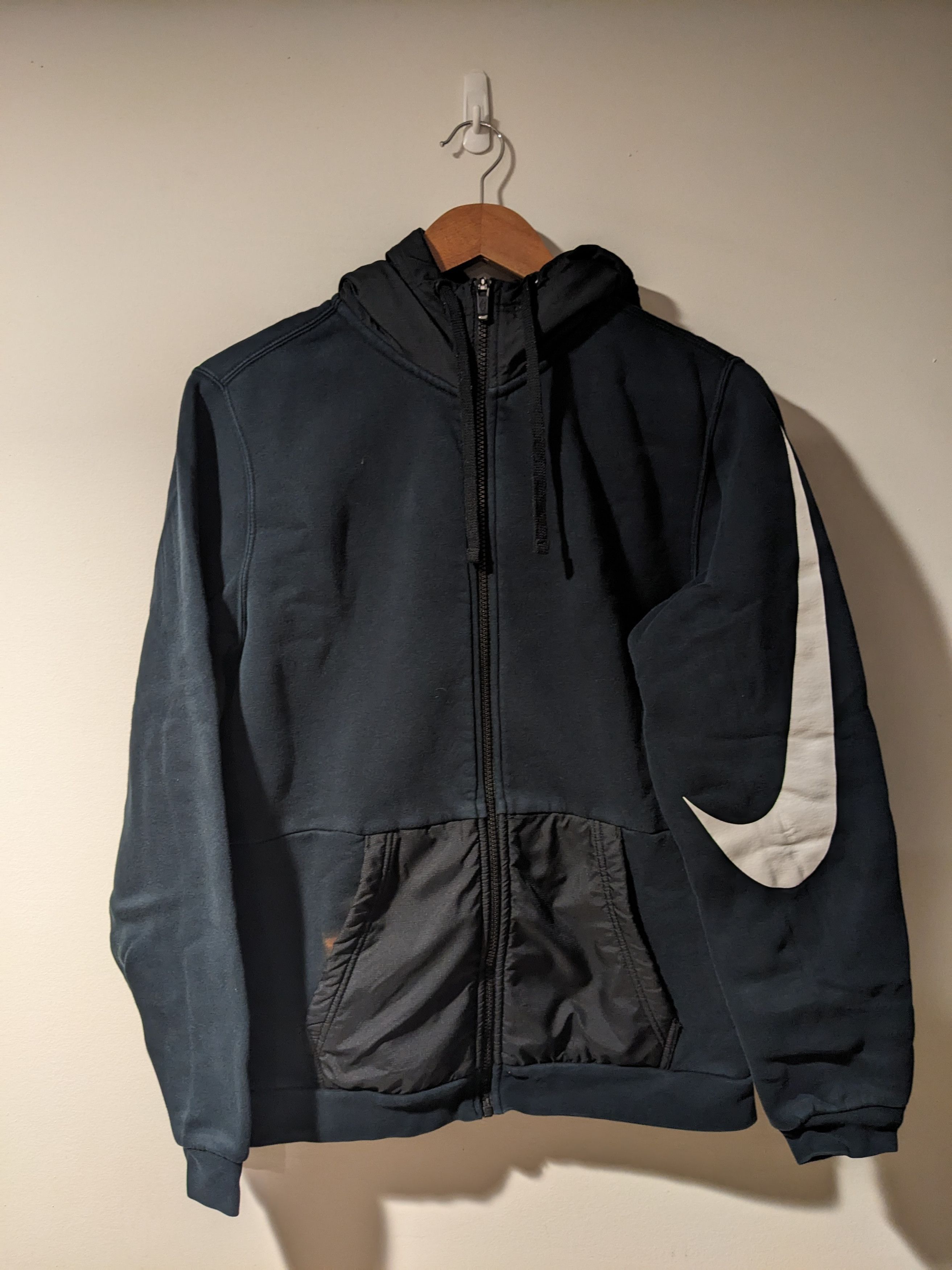 Nike × Vintage Vintage 2010's Nike Big Swoosh Sleeve Small Full Zip Hoodie Size US S / EU 44-46 / 1 - 1 Thumbnail