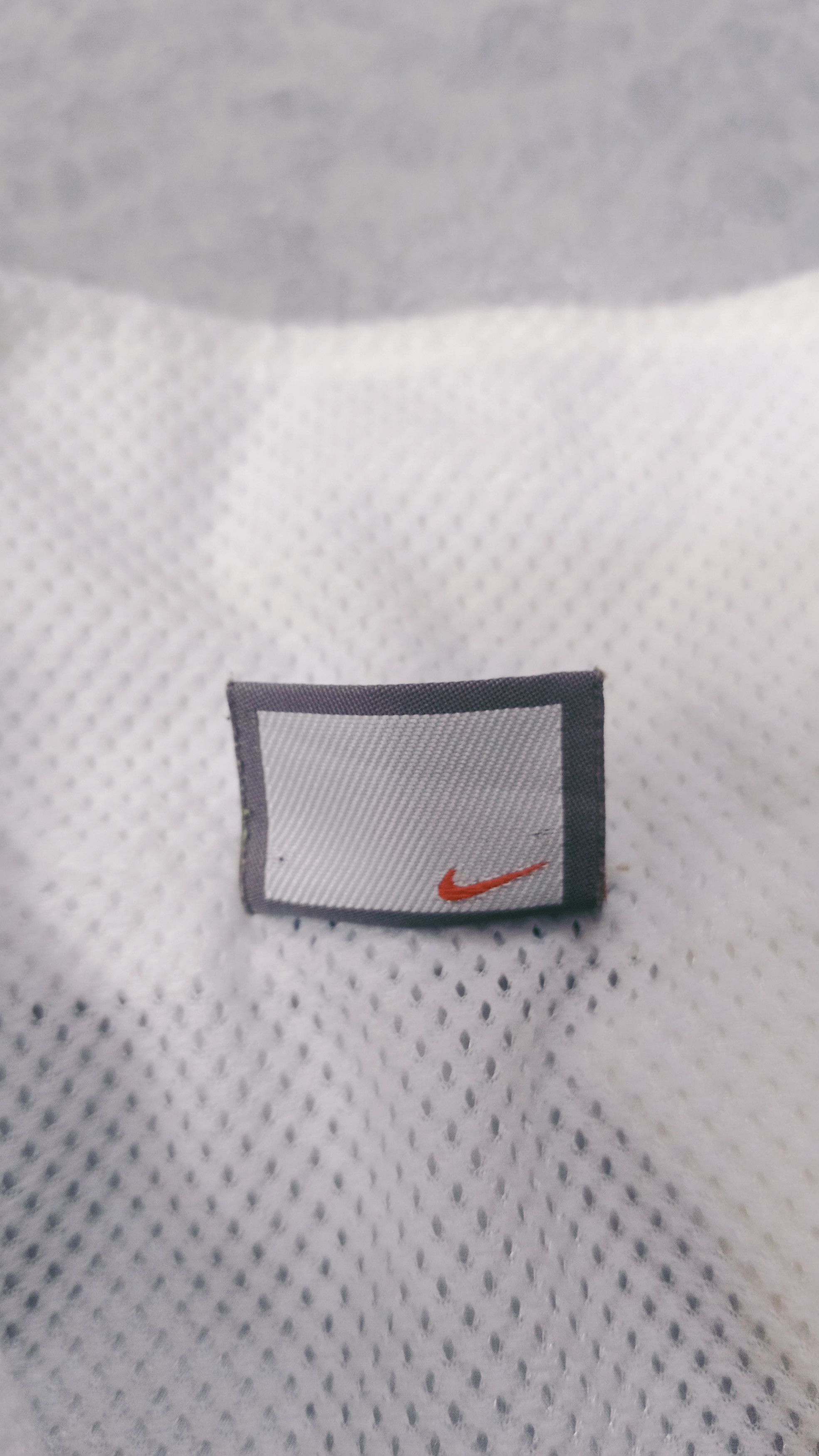 Nike Vintage Nike Side Tape Windbreaker Size US M / EU 48-50 / 2 - 8 Thumbnail