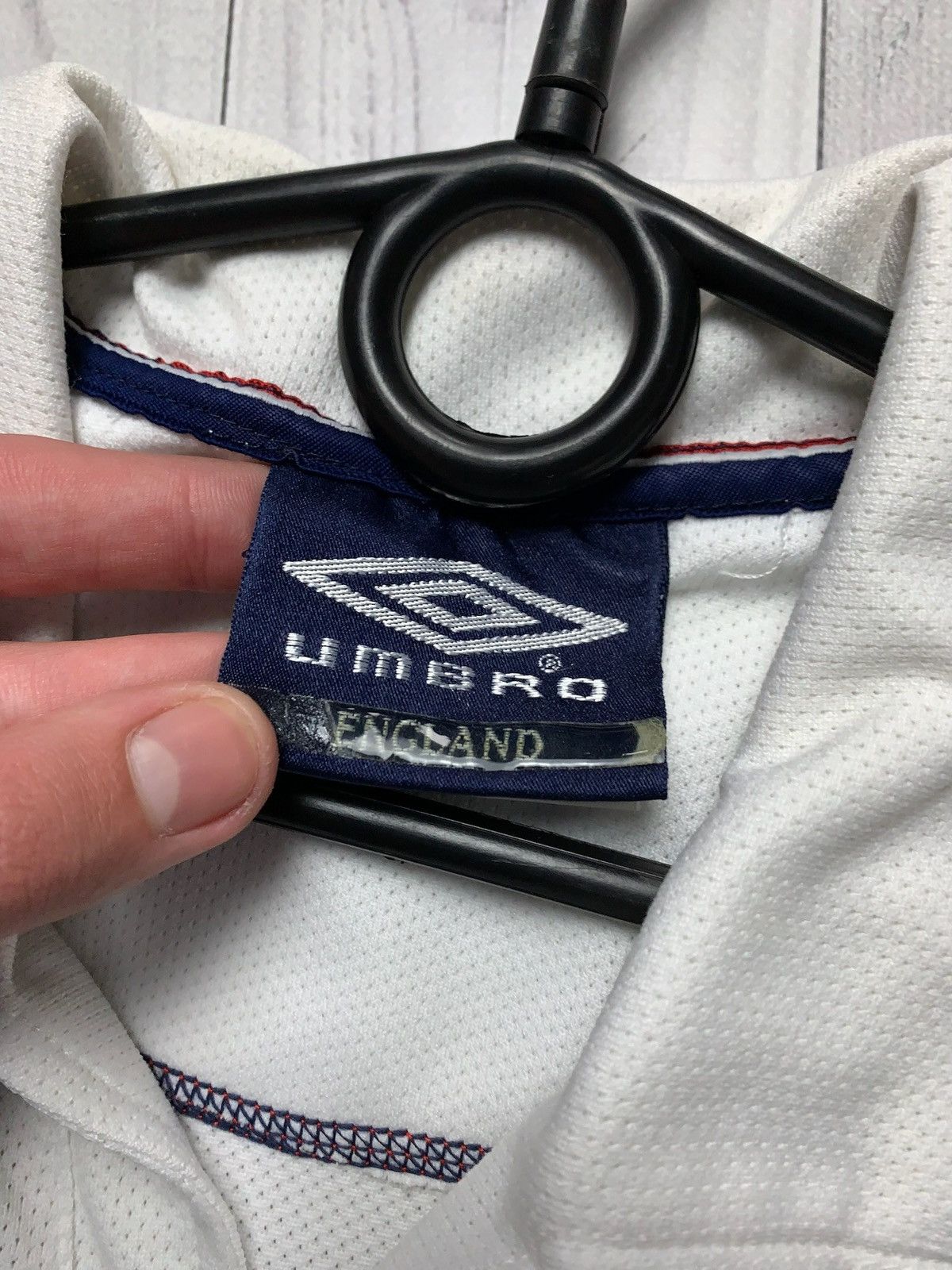 Umbro × Vintage Vintage England Umbro soccer Shirt very rare size L Size US L / EU 52-54 / 3 - 5 Thumbnail