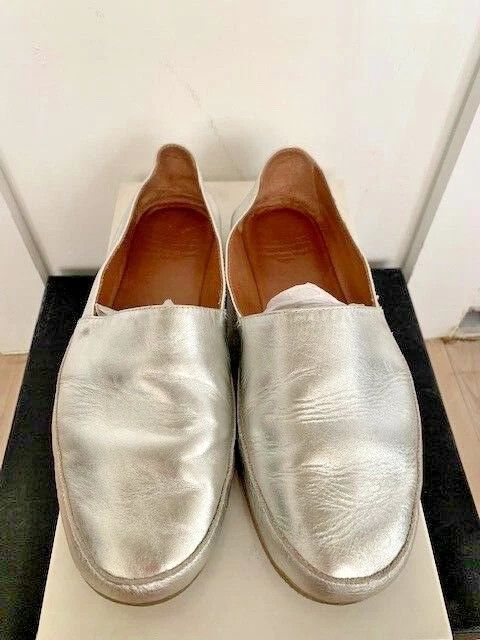 Maison Margiela Maison Martin Margiela Silver Laminated Leather Loafers Size US 7 / EU 40 - 3 Thumbnail