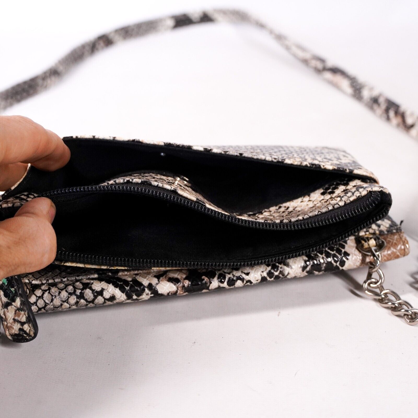 Other Reptile Snake Skin Lizard Bag Satchel Handbag Purse Tan Size ONE SIZE - 4 Thumbnail