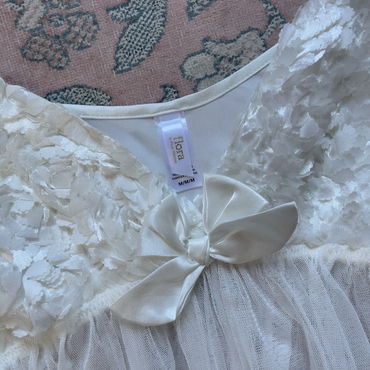 Other Romantic Soft White Mesh Floral Camisole Top (M) Size M / US 6-8 / IT 42-44 - 7 Thumbnail