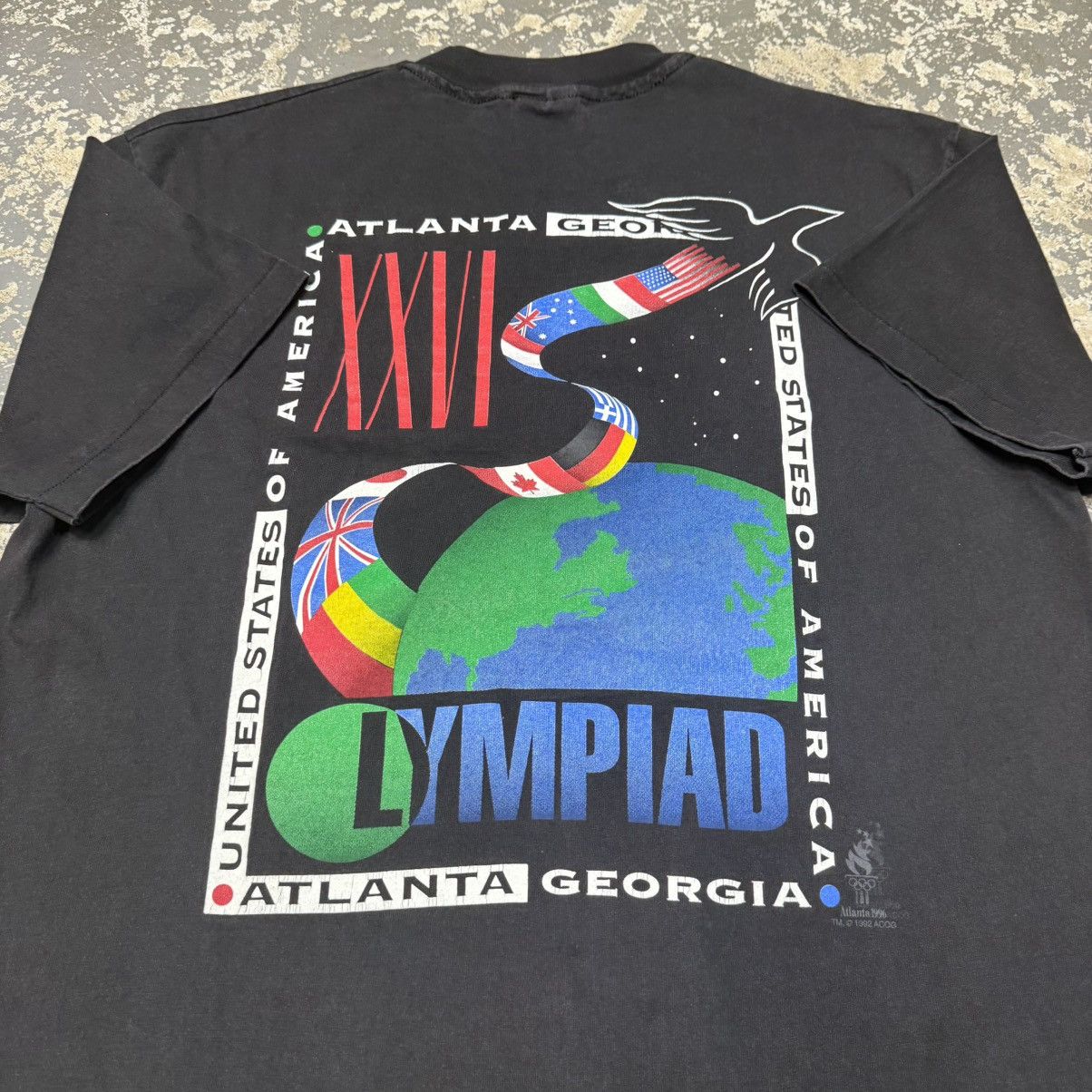 USA Olympics Vintage Atlanta Olympics Black 1996 Tshirt Size US L / EU 52-54 / 3 - 11 Thumbnail