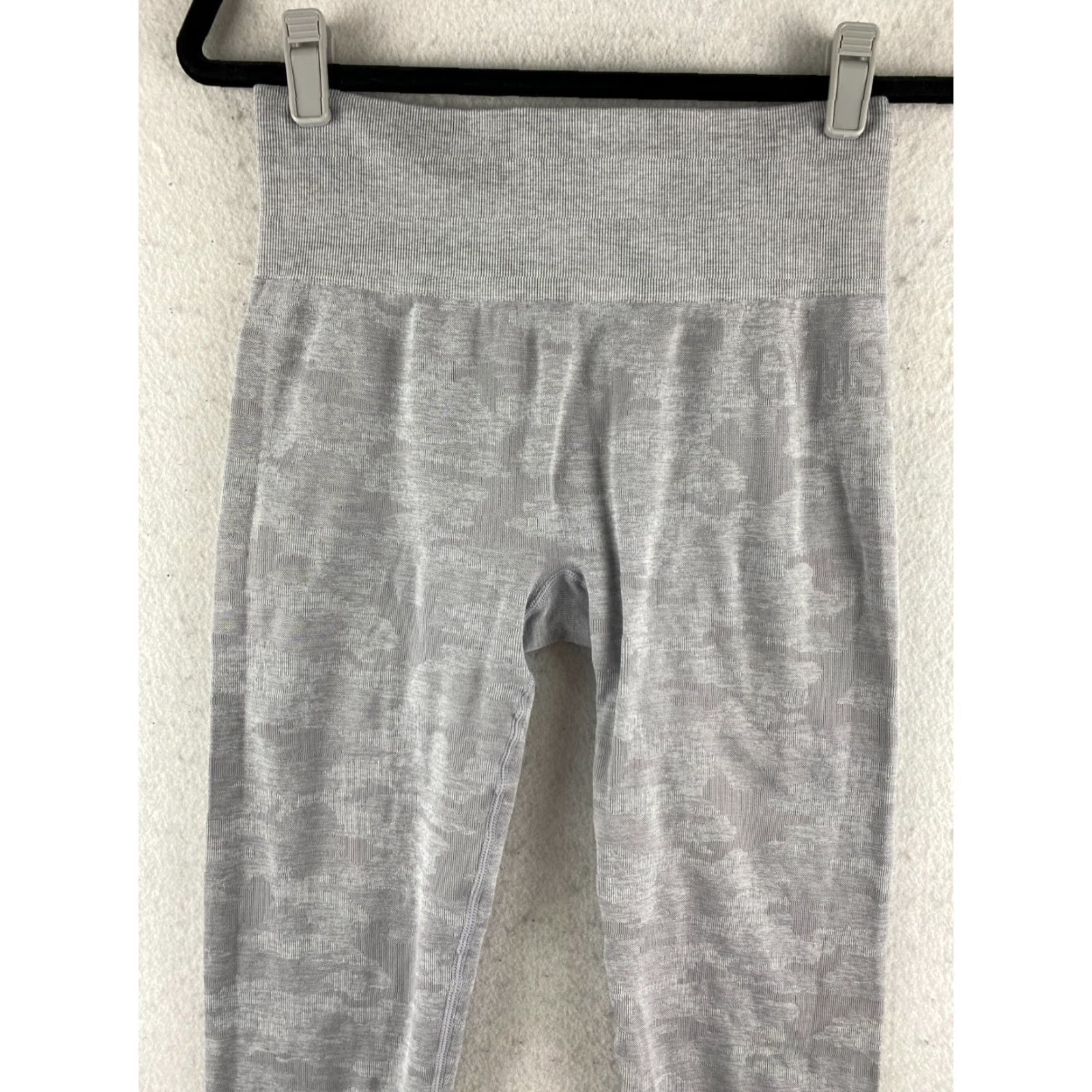 Gymshark Gymshark Leggings Womens XS Gray High Waist Seamless Stretch Compression Active Apparel Womens XS Gray Camouflage Modern Athleisure Size 26" / US 2 / IT 38 - 2 Thumbnail