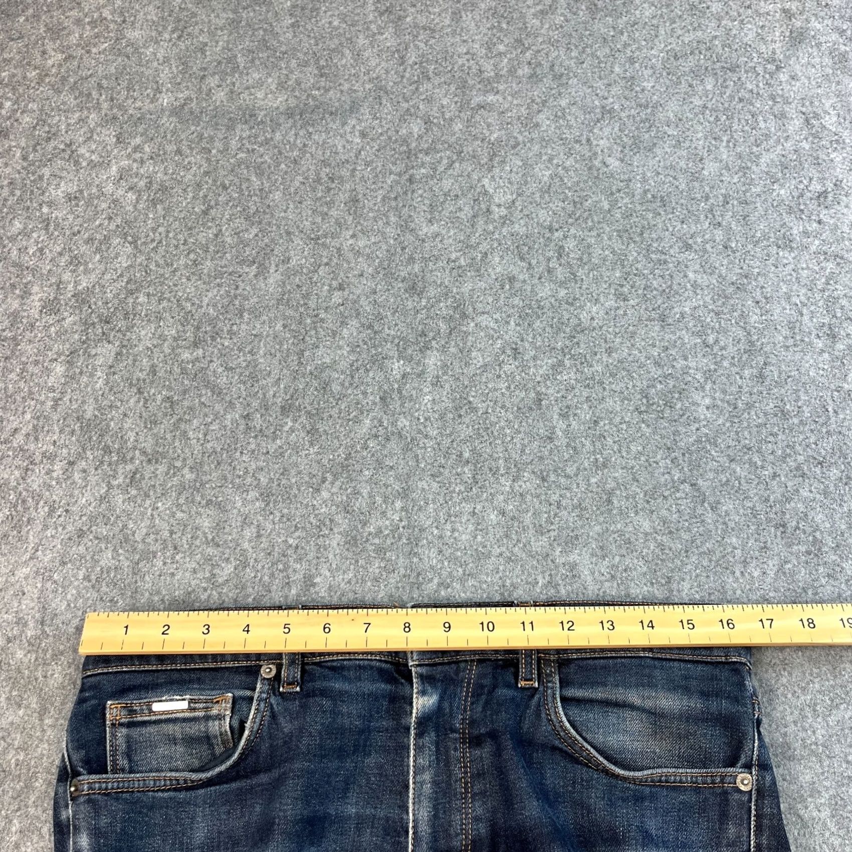 Hugo Boss HUGO BOSS Jeans Maine 3 32x32 Dark Wash Blue Tapered Slim 5-Pocket Denim Cotton Elastan Men Size US 32 / EU 48 - 6 Thumbnail