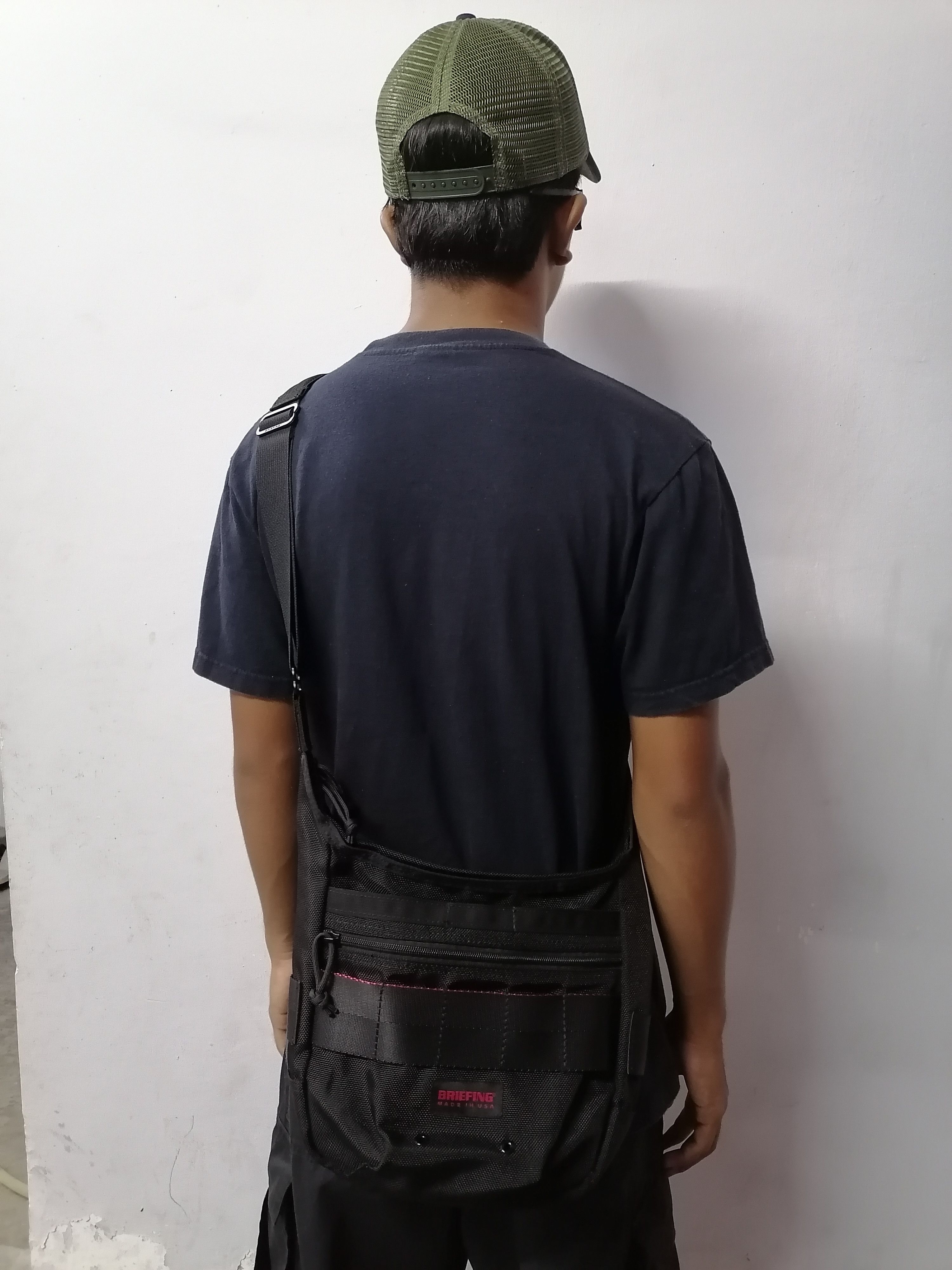 Briefing Briefing USA Black Canvas Heavy Duty Crossbody Bag Size ONE SIZE - 4 Thumbnail