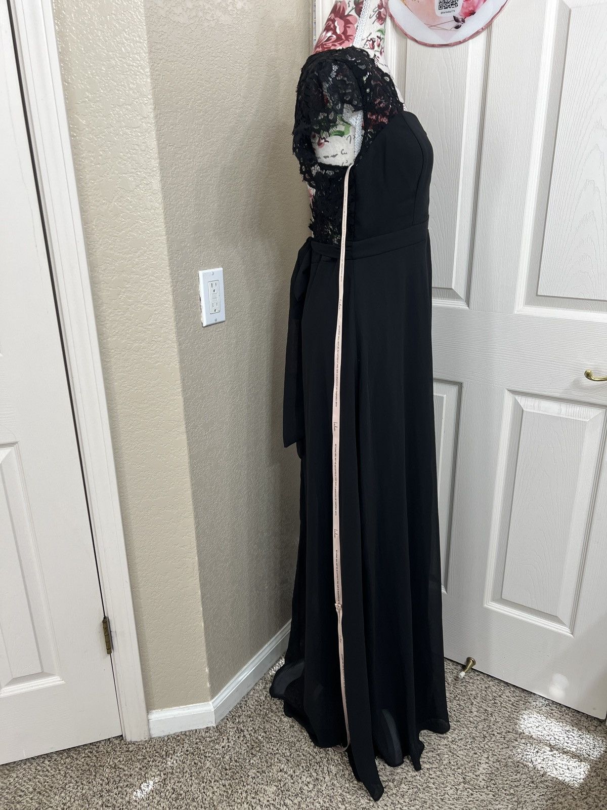 Lulus Lulu's Momentous Moments Black Lace Backless Maxi Dress Size L / US 10 / IT 46 - 3 Thumbnail
