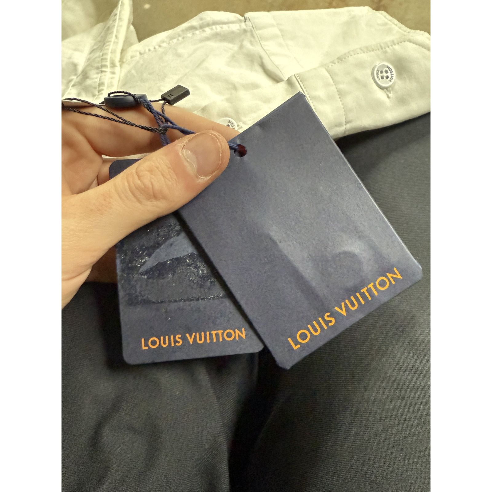 Louis Vuitton LV Multi Logo Button Down White Like New Medium With Tags Size US M / EU 48-50 / 2 - 8 Thumbnail