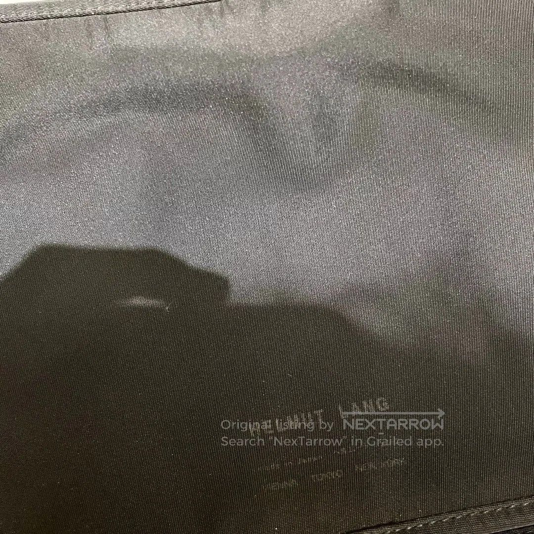 Helmut Lang Helmut Lang 90s Archive Pocket Bag. Size ONE SIZE - 2 Thumbnail