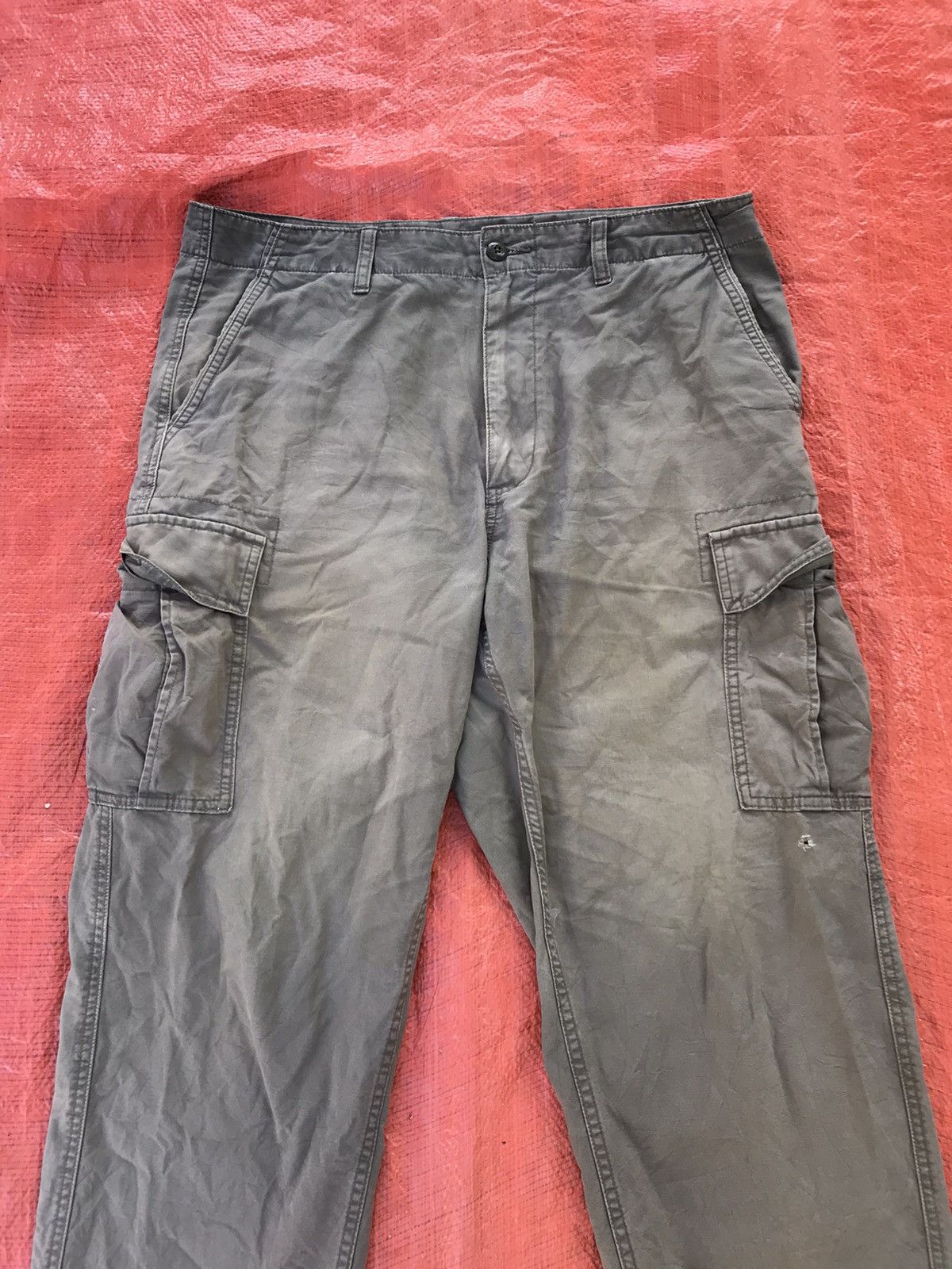 Uniqlo Uniqlo Military Cargo Pants Size US 35 - 7 Thumbnail