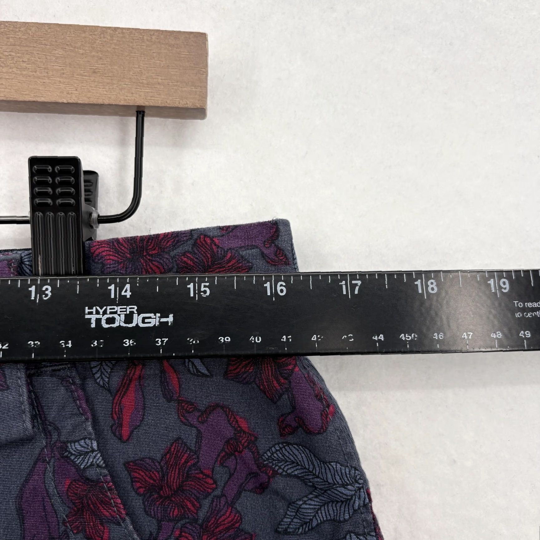 Duluth Trading Company Duluth Pedal Pusher Pants Womens 10 Gray Floral Stretch Size 32" / US 10 / IT 46 - 6 Thumbnail