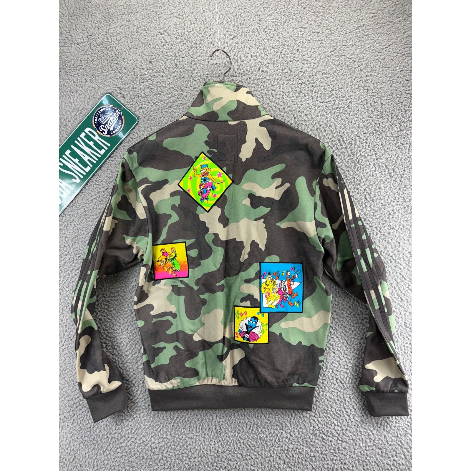 Adidas Adidas x Jeremy Scott Camo Track Jacket Mens Small NEW S Size US S / EU 44-46 / 1 - 7 Thumbnail