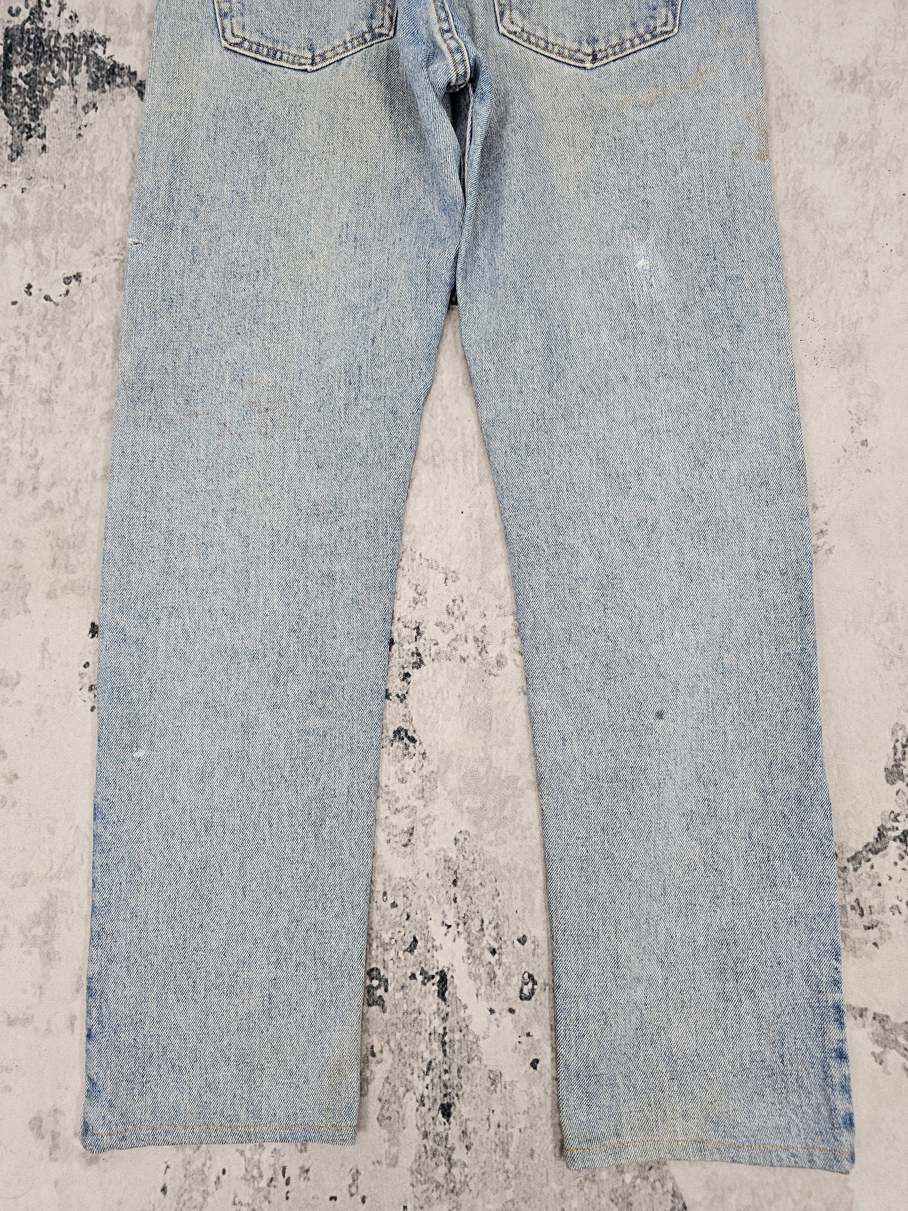 Levi's Vintage Clothing Vtg 90'S LEVIS 505 Light Blue Stain Ripped Blue Jeans L0501 Size US 32 / EU 48 - 4 Thumbnail