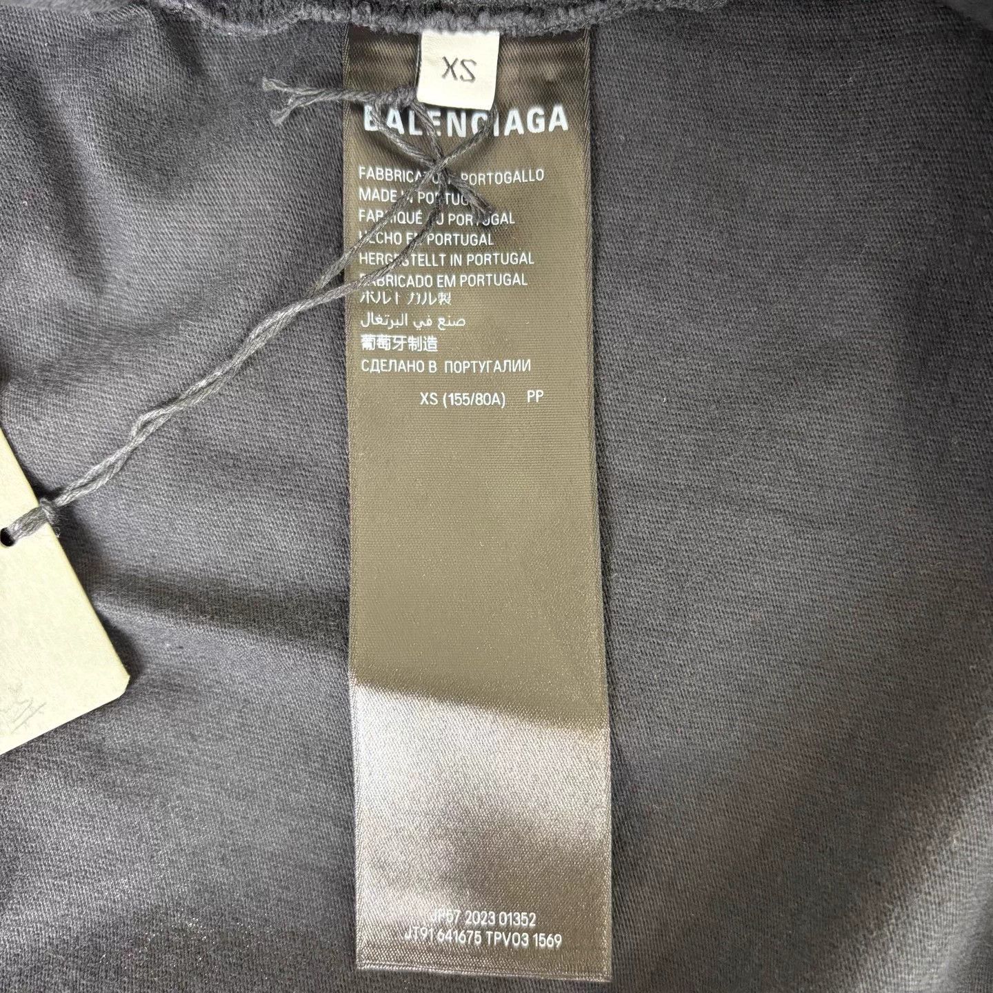 Balenciaga BLCG Graffiti Print Black XS T-shirt Size US XS / EU 42 / 0 - 4 Thumbnail