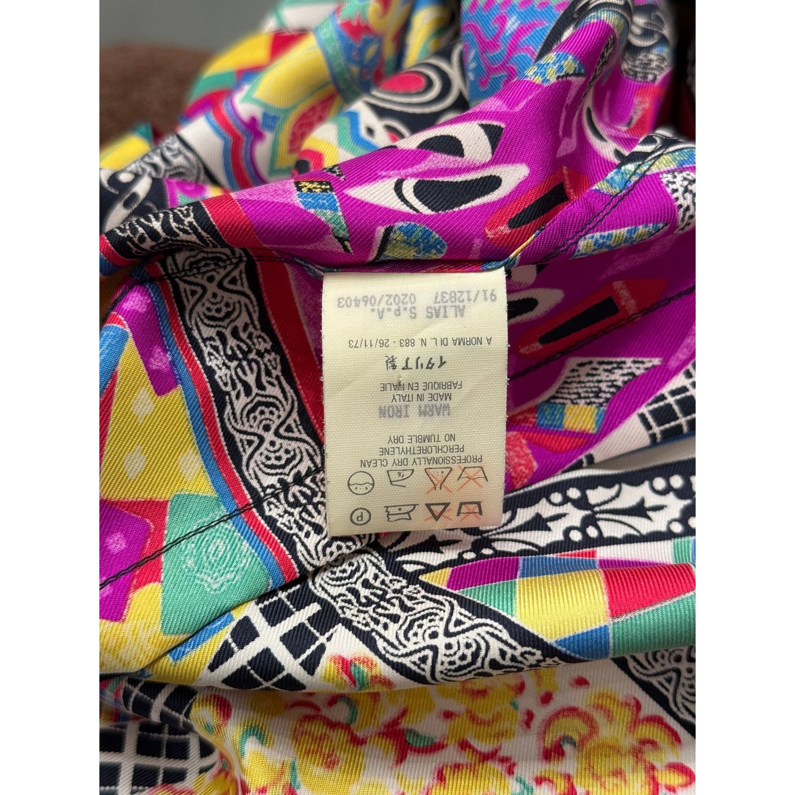 Versace 1991 Gianni Versace mixed print silk shirt Size M / US 6-8 / IT 42-44 - 10 Thumbnail