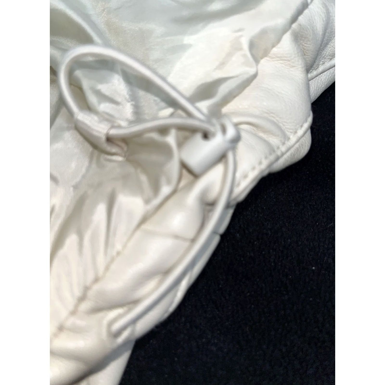 Abercrombie & Fitch Abercrombie & Fitch Jacket Size M Medium Ivory Vegan Leather Puffer Women Size M / US 6-8 / IT 42-44 - 6 Thumbnail