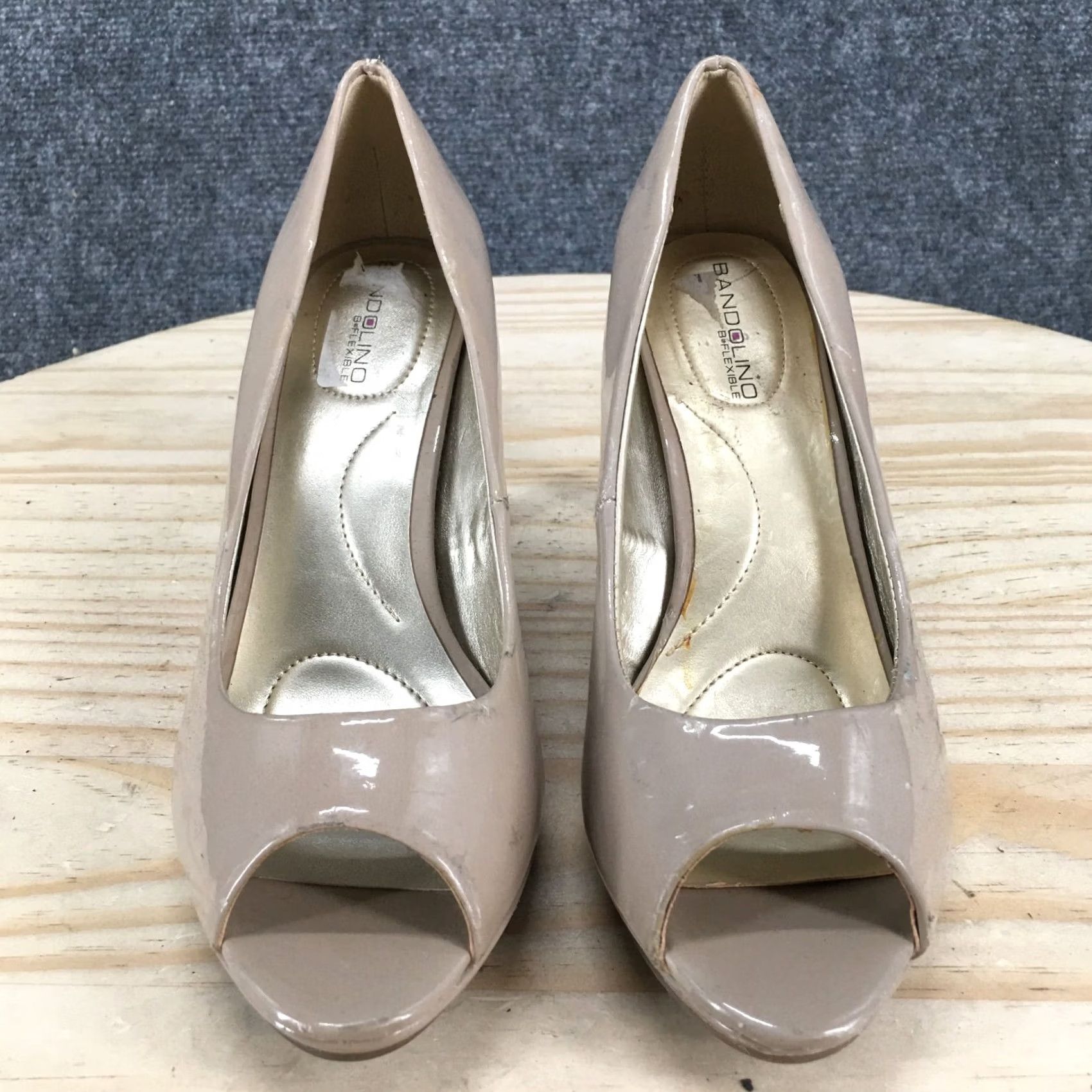 Vintage Bandolino Heels Womens 7.5 M Rainaa Pump Peep Toe Slip On Beige Faux Leather Size US 8 / IT 38 - 7 Thumbnail