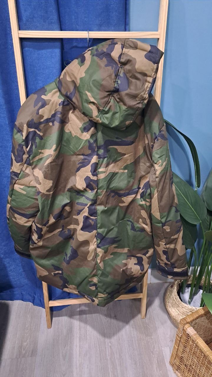 Guess ORIGINAL Guess Puffer Camo Jacket Size US L / EU 52-54 / 3 - 9 Thumbnail