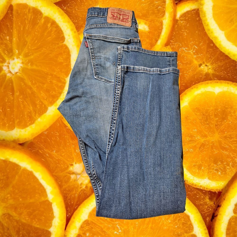 Levi's Levi's 505 Classic Straight Leg Medium Wash Denim Jeans Men Size US 33 - 1 Thumbnail
