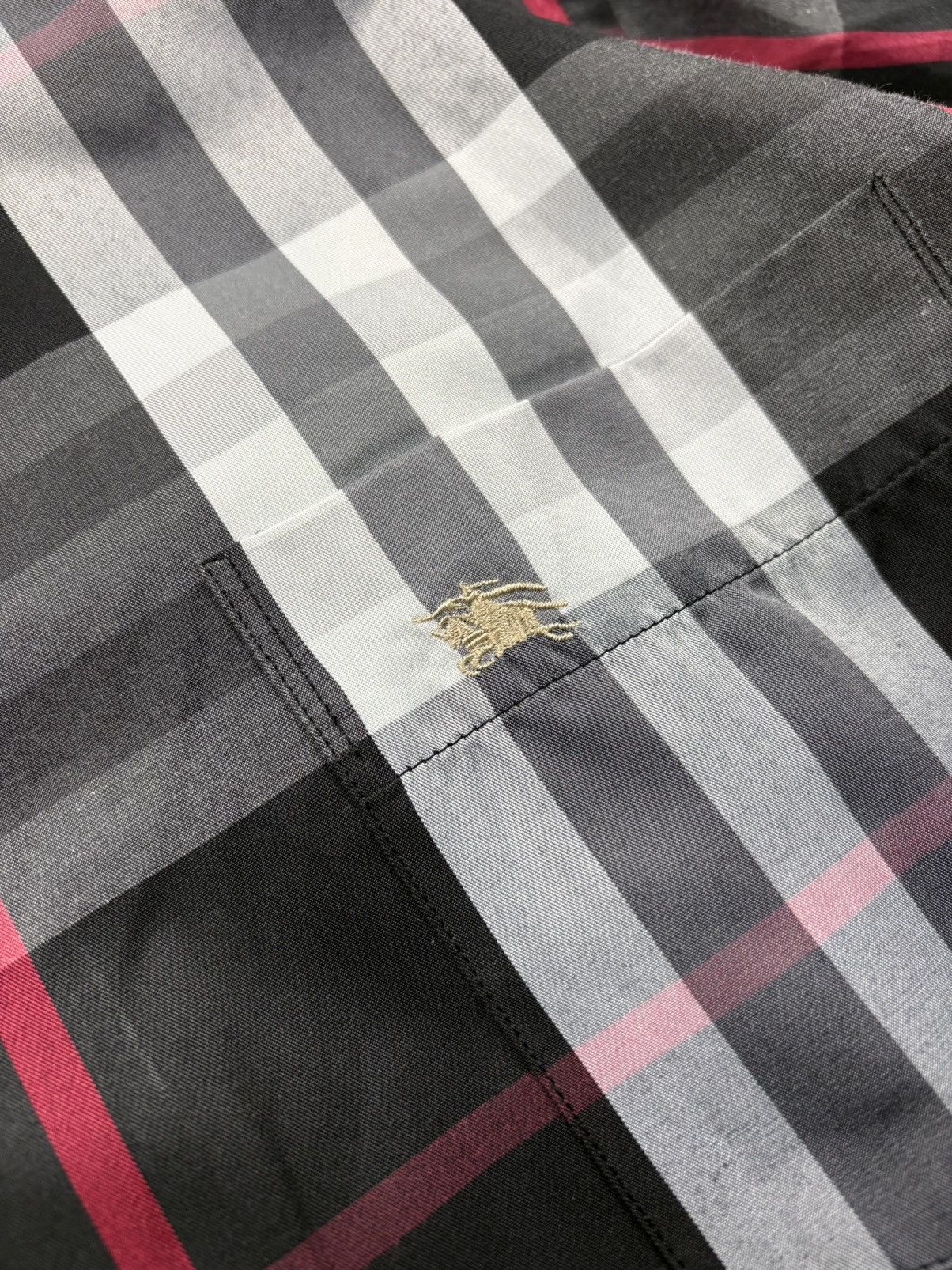 Burberry BURBERRY Vintage FullCheckered Luxury Casual Streetwear Hype Size US M / EU 48-50 / 2 - 5 Thumbnail