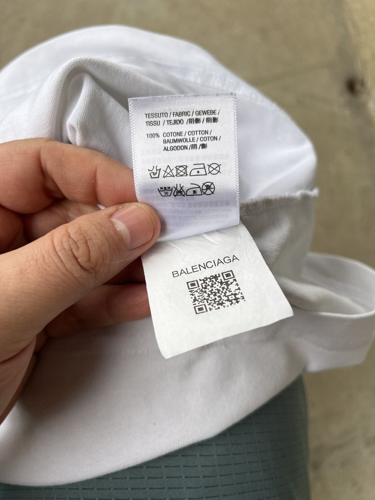 Balenciaga Balenciaga Tee Size US S / EU 44-46 / 1 - 7 Thumbnail