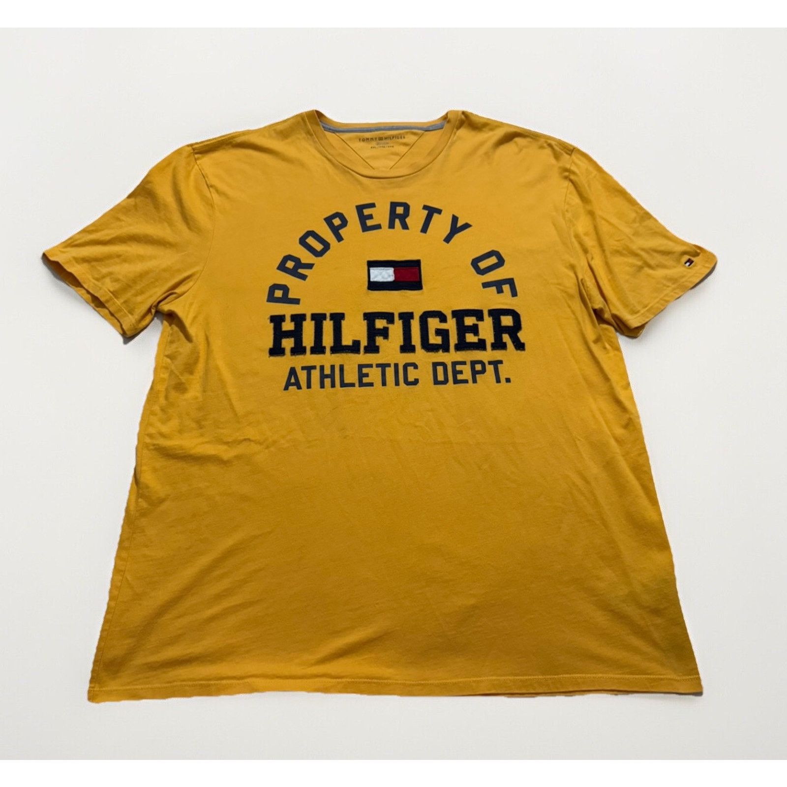 Tommy Hilfiger Tommy Hilfiger Spellout TShirt XXL Sun Yellow Embroidered Size US XXL / EU 58 / 5 - 2 Thumbnail