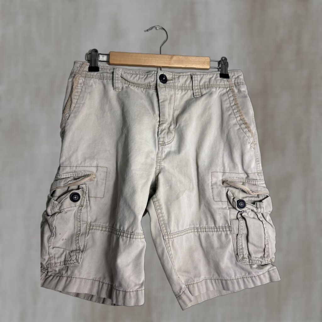 Vintage Aéropostale Mens Cargo Shorts Beige 30 Regular 10 Stains Cotton Size US 30 / EU 46 - 1 Thumbnail