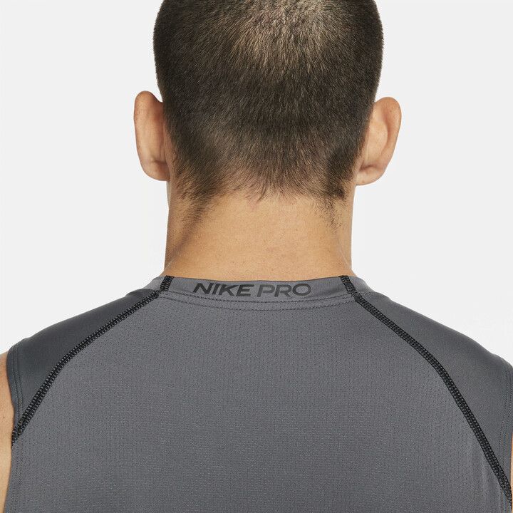 Nike NIKE Men's Pro Dri-FIT Slim Fit Sleeveless Top in Iron Grey Size US M / EU 48-50 / 2 - 5 Thumbnail