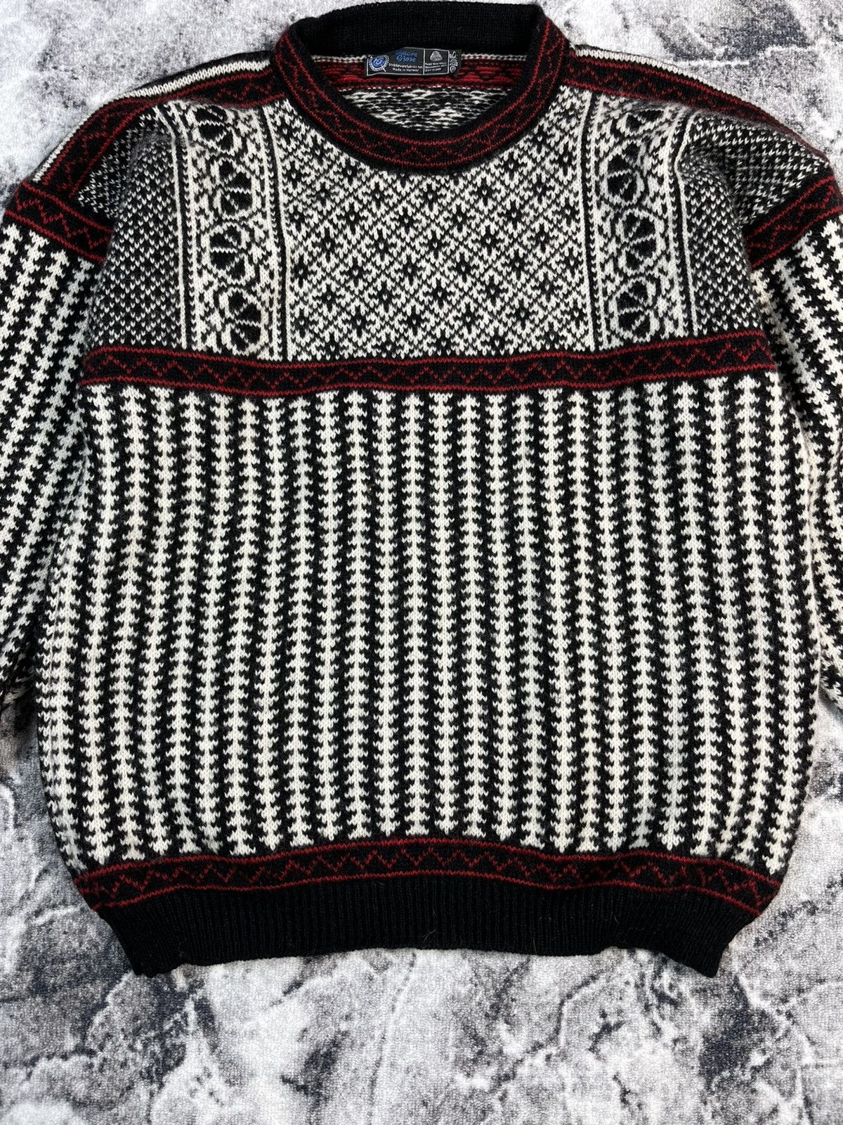 Vintage Vintage Wool Knit Sweater Made In Norway🇳🇴 Size US XL / EU 56 / 4 - 5 Thumbnail