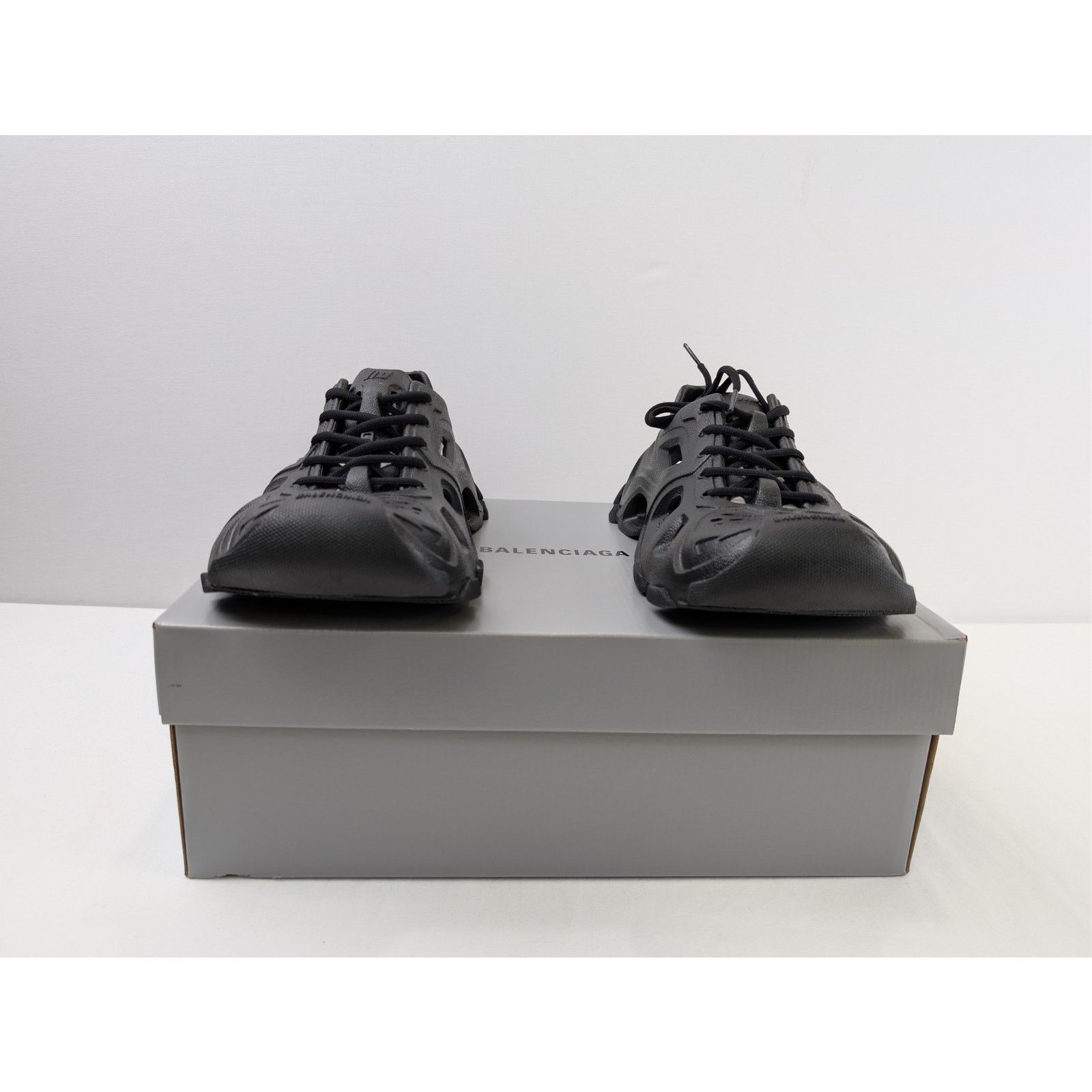 Balenciaga o1rshd1 HD Monocolor Mule Slipper Sandal in Black Size US 8 / EU 41 - 13 Thumbnail