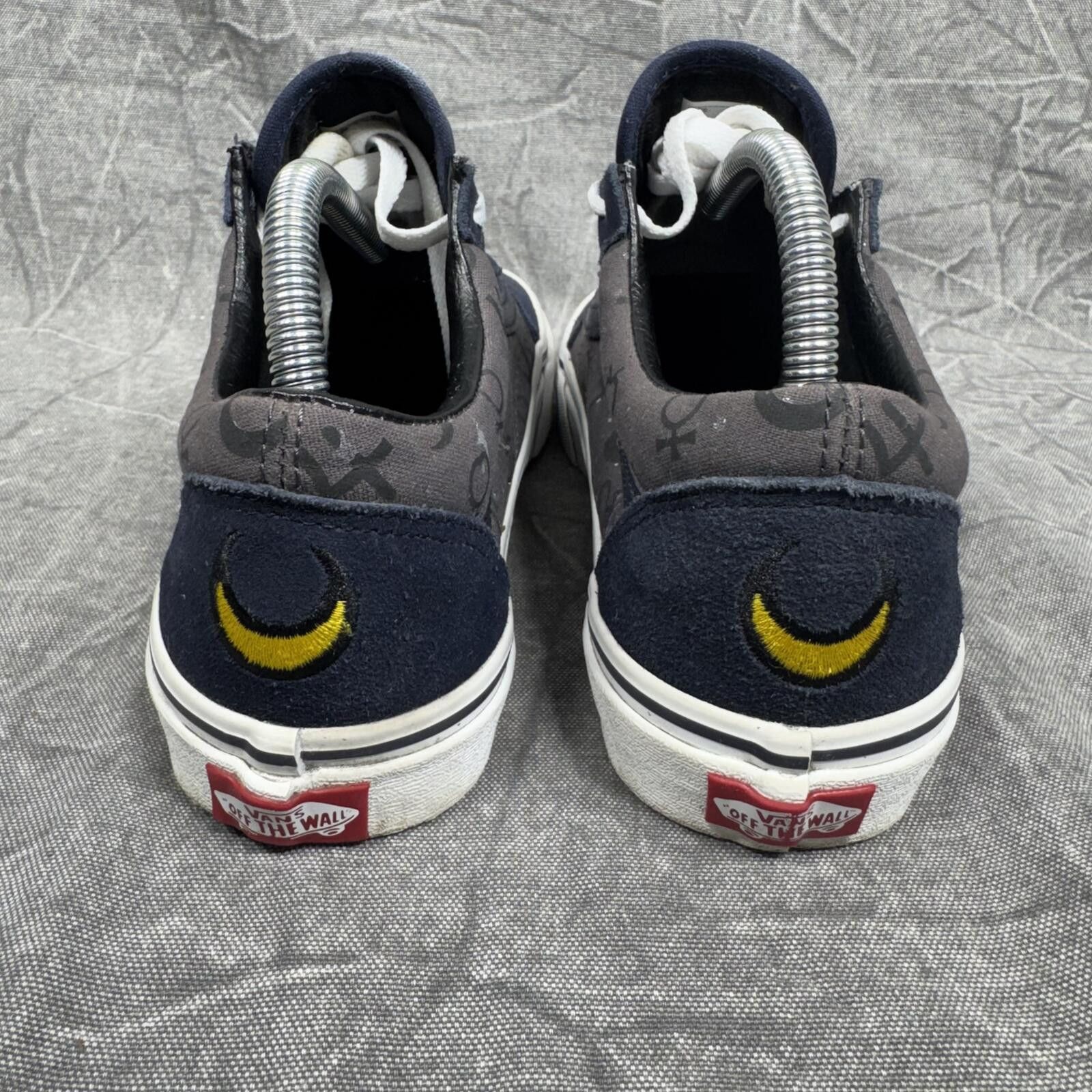 Vans Vans Shoes Men's 7 Black Gray Sailor Moon Size US 7 / EU 40 - 4 Thumbnail