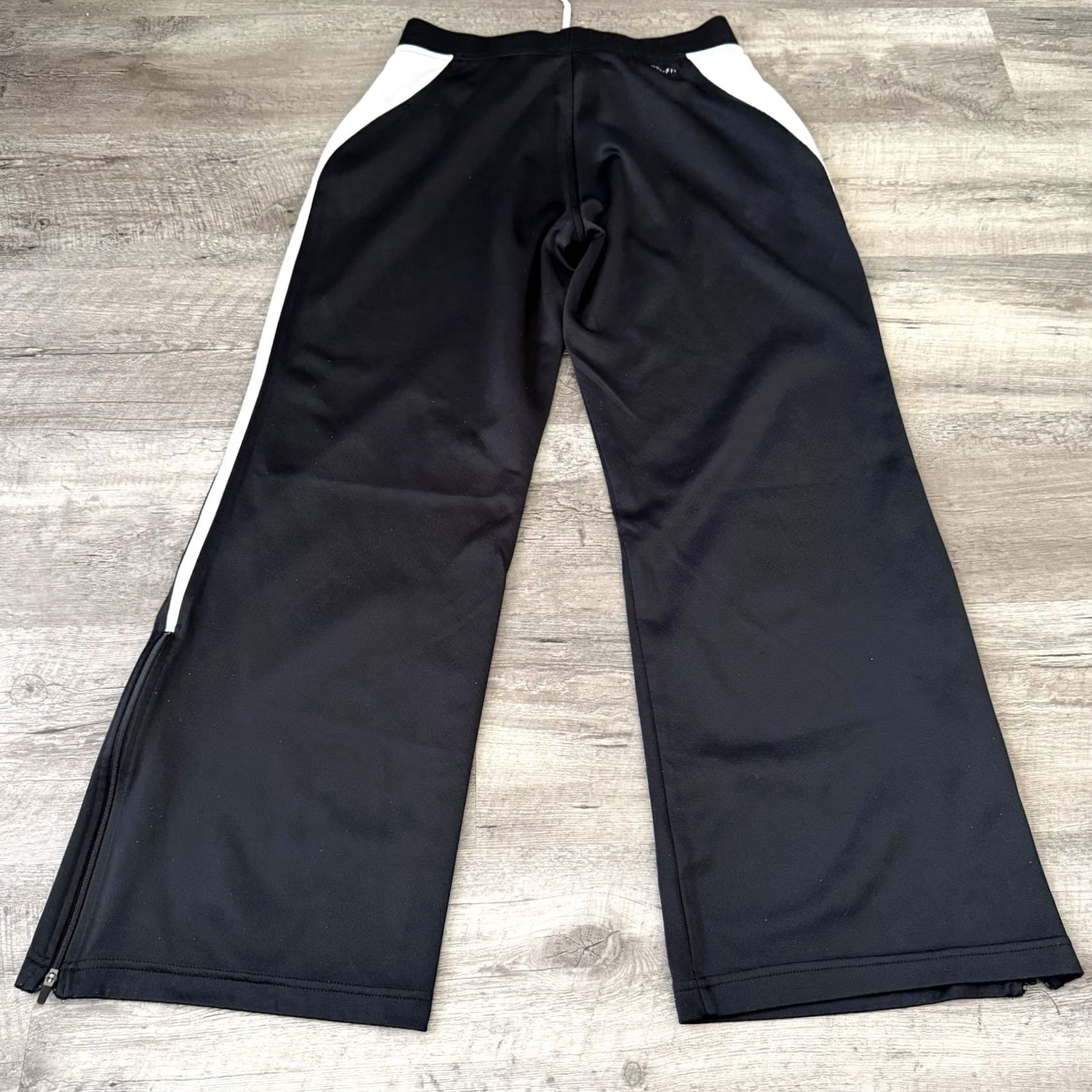 Nike Nike Pants Women Medium Black Dri Fit Training Wide Leg Zipper Mystic II Size 32" / US 10 / IT 46 - 7 Thumbnail