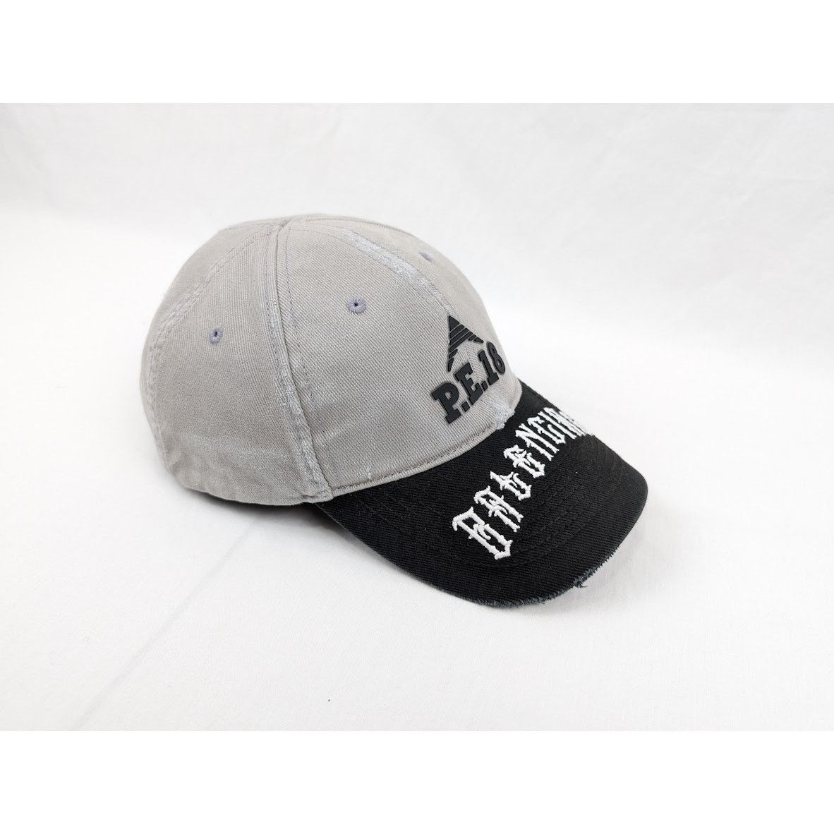 Balenciaga o1rshd1 Size: L / P.E 18 Black Logo Cap / Hat in Beige/Black Size ONE SIZE - 14 Thumbnail