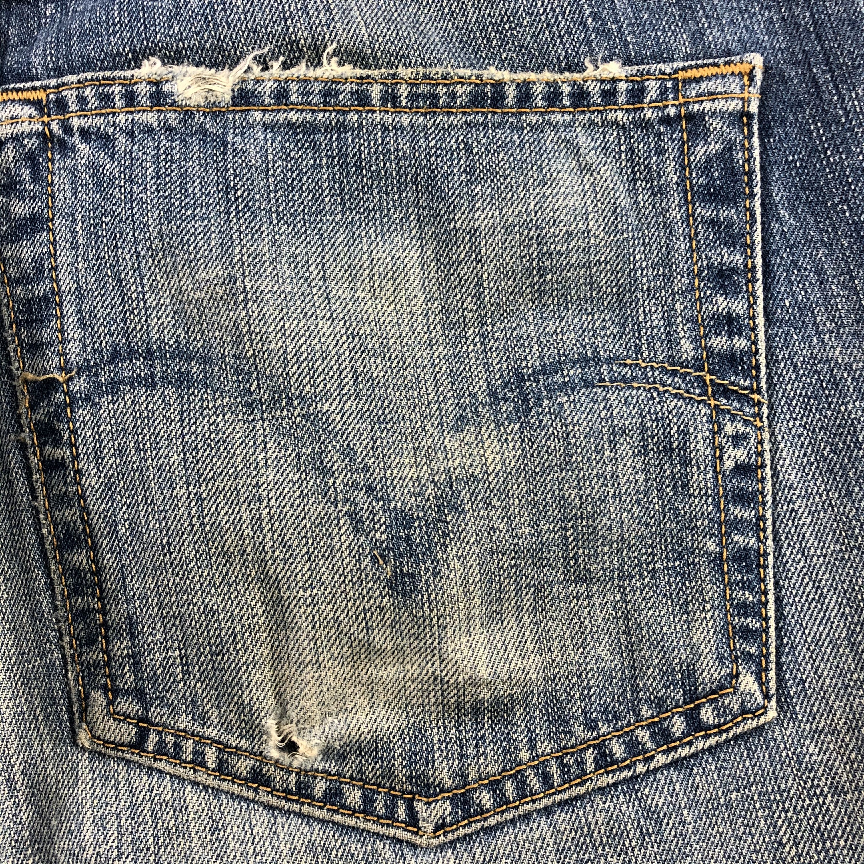 Levi's × Vintage Vintage 90s Blue Wash Levis 501 Jeans-JM2778 Size US 33 - 8 Thumbnail